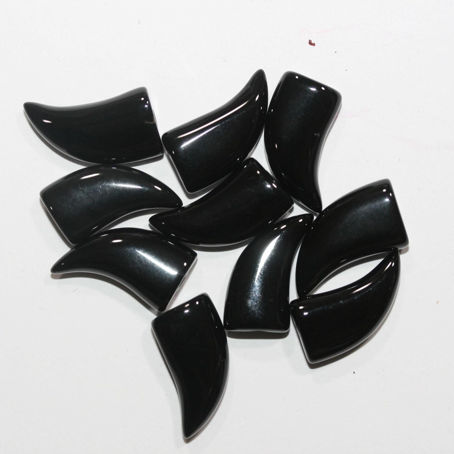 10Pcs Lot Onyx Half Drilled Smooth Tusk 16x9mm. (5 Pair).- Item.14849