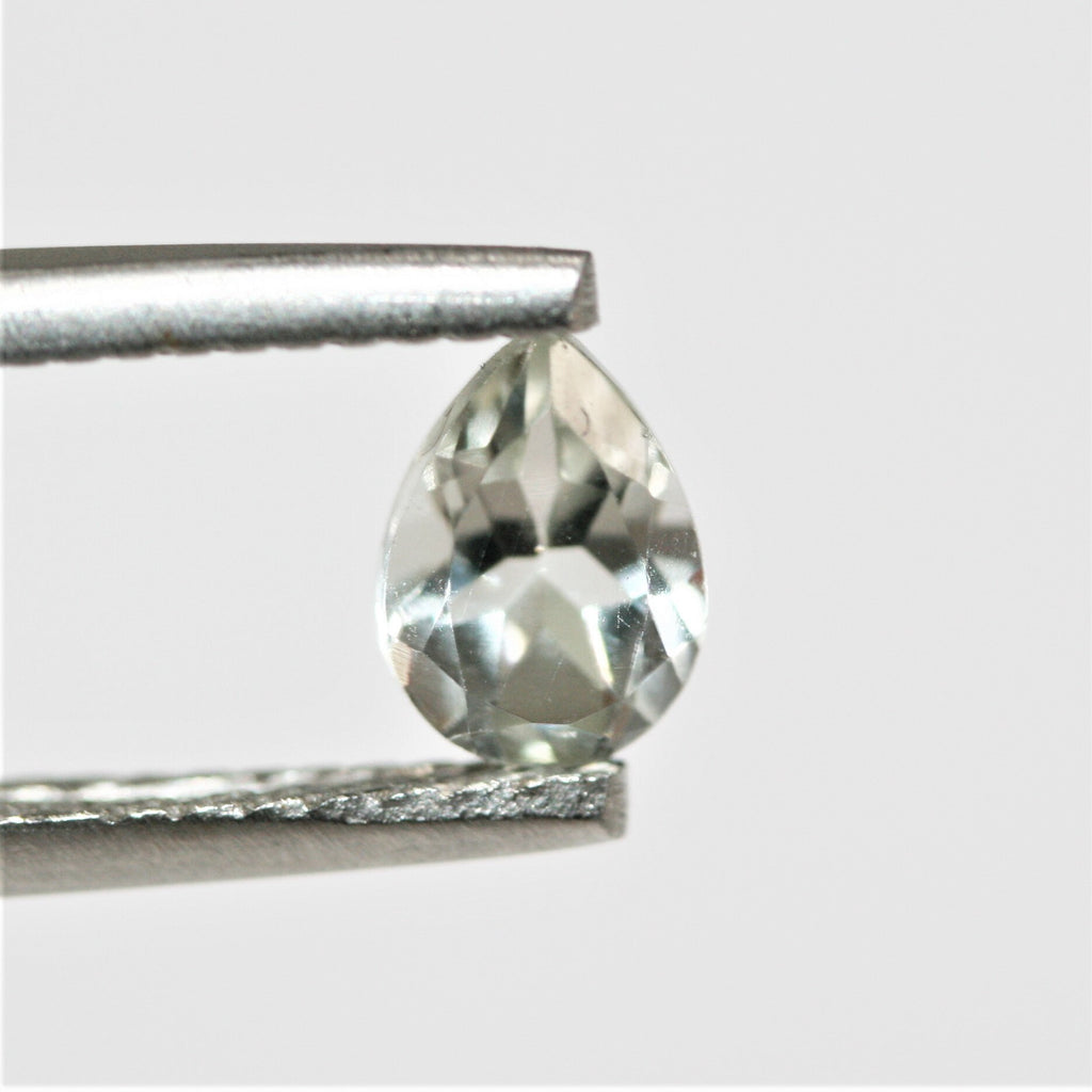 Lote de Gotas Facetadas de Prasiolita 7x5mm.- 14 Piezas