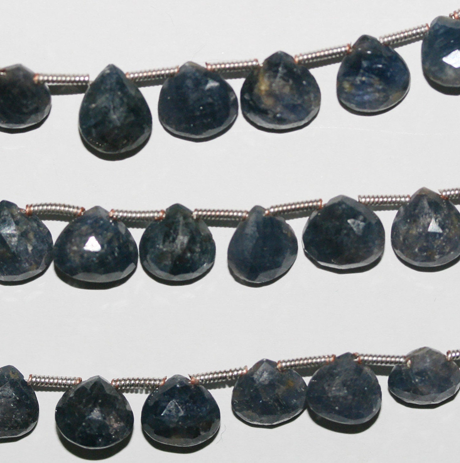 Perles en saphir facetté de 20 cm (8 pouces), taille goutte, 7-8 mm. - Fil de 20 mm