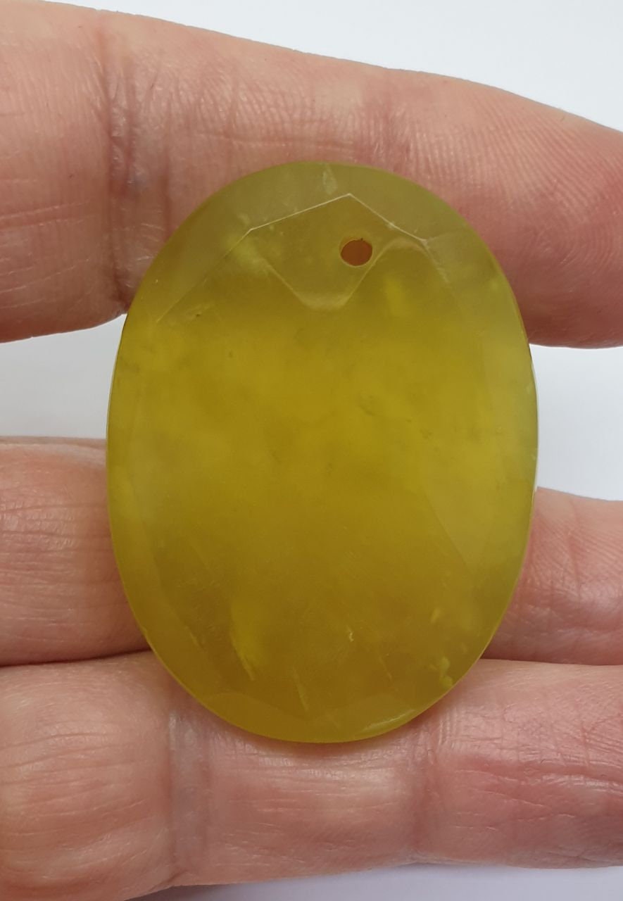 Pendentif ovale à facettes serpentines 30x40mm