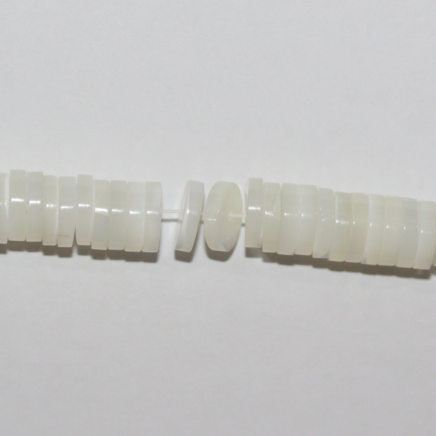 Cuentas de disco lisas St MOP de 16" (6 x 1,5 mm) - Hilo de 40 cm