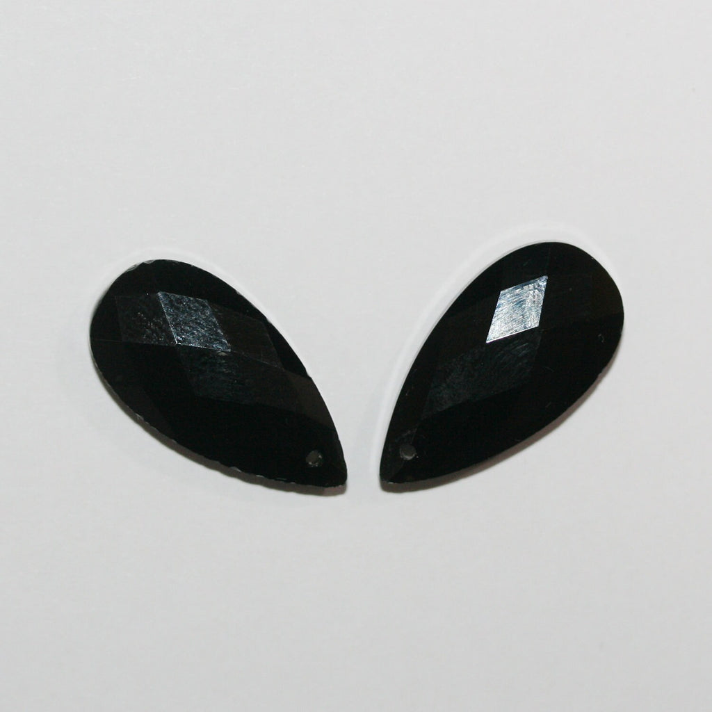 Pendentif en obsidienne facettée en forme de goutte 25x13mm.( 1 paire )