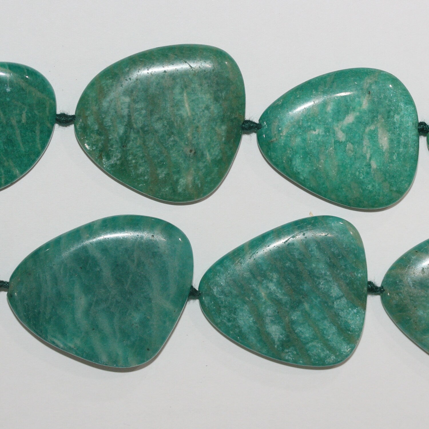 Cuentas planas y lisas de amazonita rusa de 16" de St., 30 x 25 mm, tira de 40 cm.