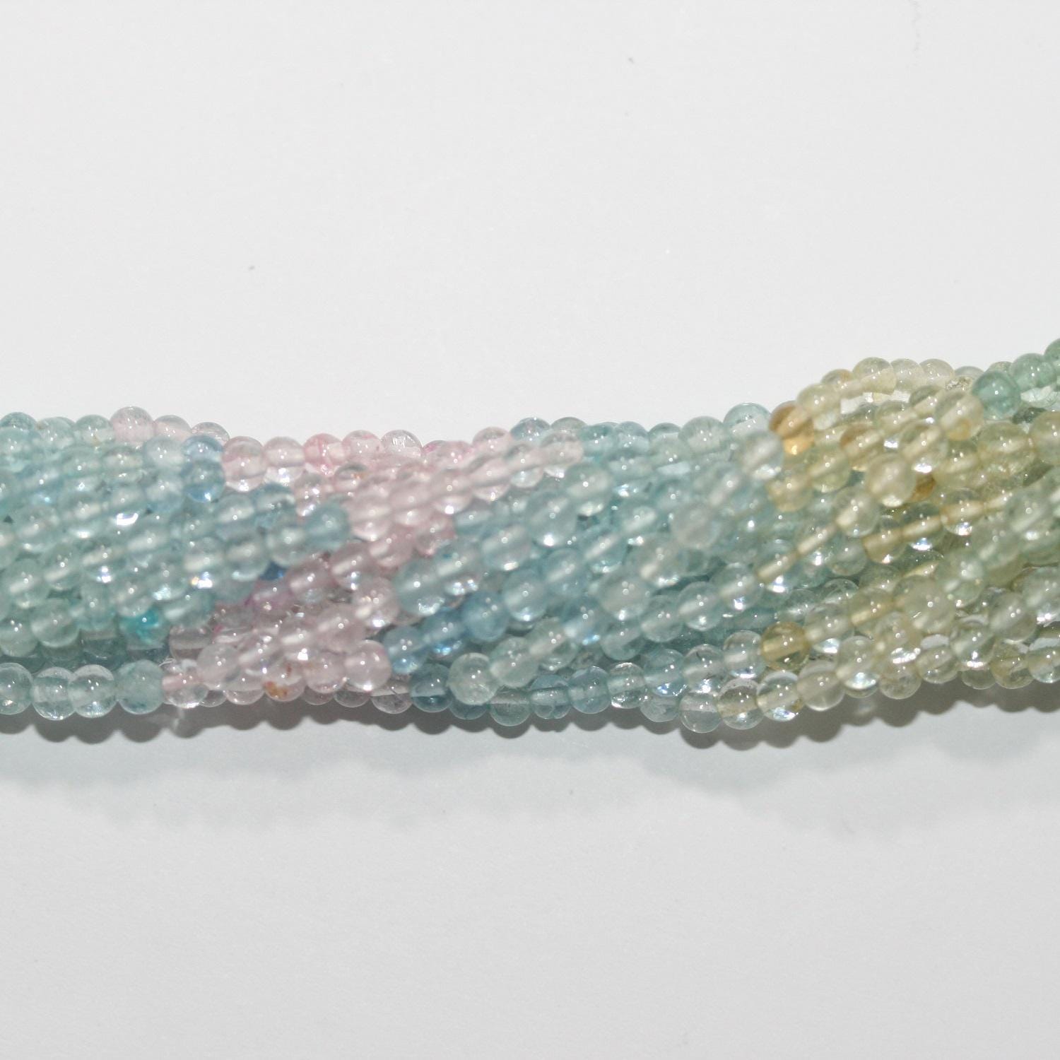 13" St Multi Beryl Smooth Round 3mm.-Strand 34cm.