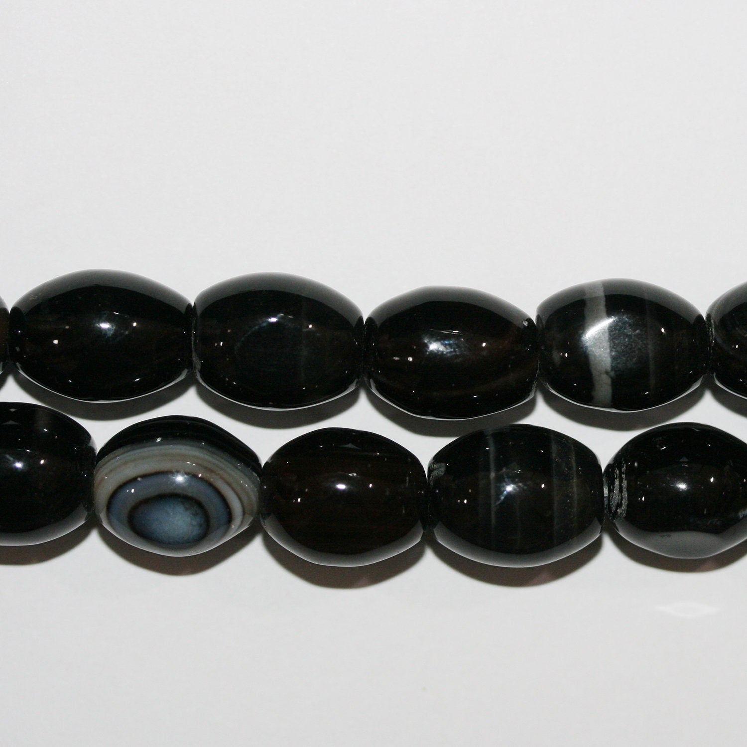 Cuentas de ónix liso con bandas de 16" (13 x 11 mm) - Hilo de 40 cm