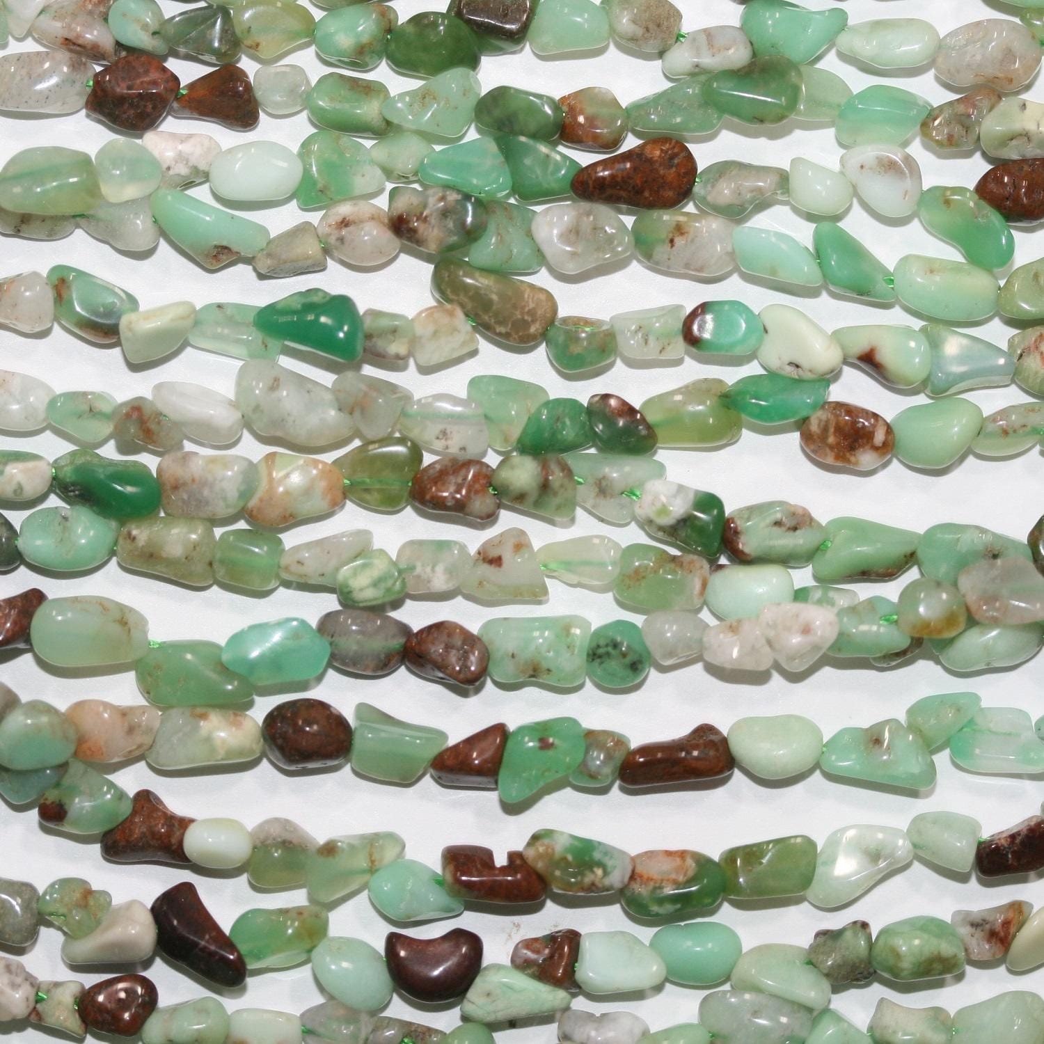 Cuentas de pepitas irregulares lisas de crisoprasa de 40 cm, 5-6 mm aprox. - Hilo de 40 cm