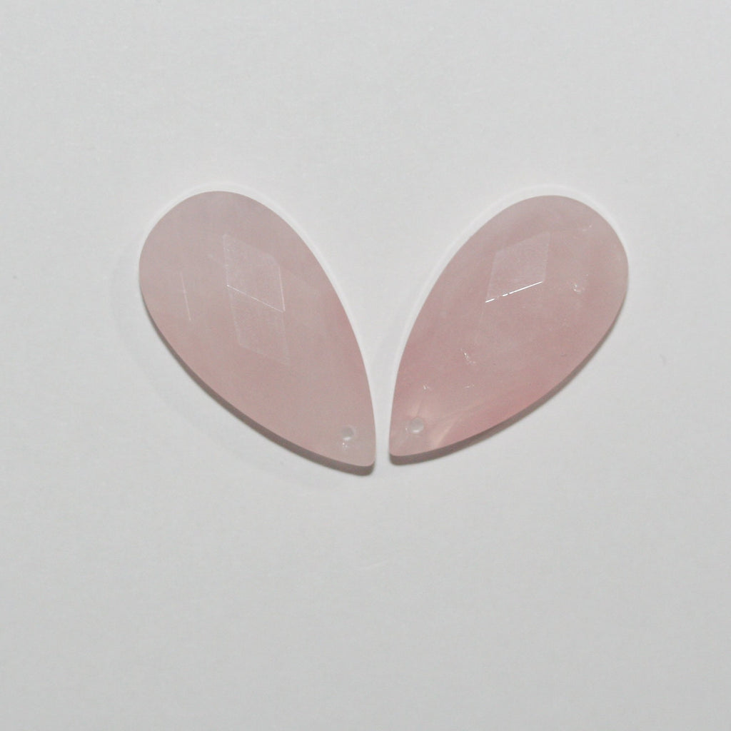 Pendentif goutte à facettes en quartz rose 25x13mm.( 1 paire )