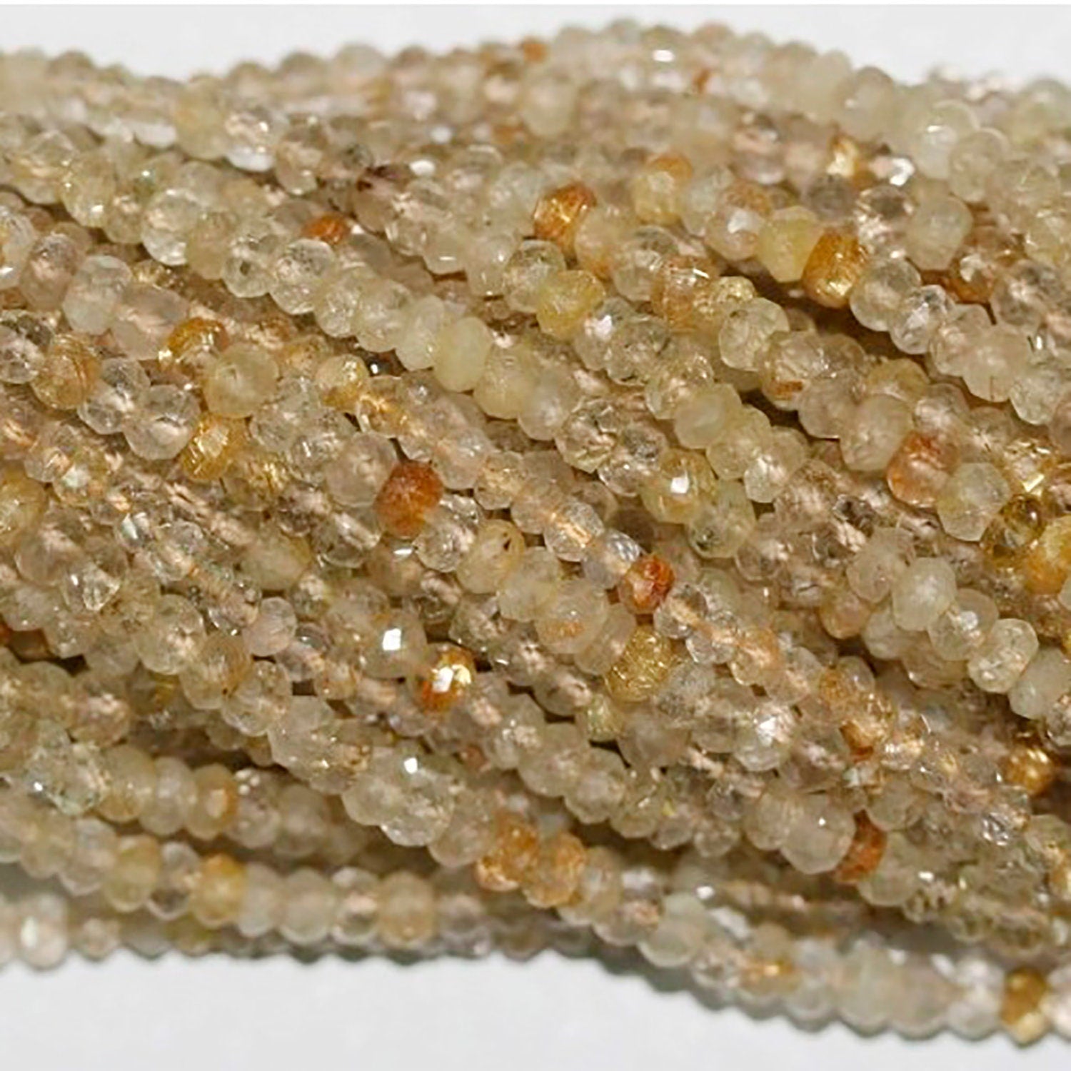 Perles rondelles à facettes en quartz rutile de 35,5 cm (14 po), 5 x 3 mm - Fil de 38 cm (38 po)