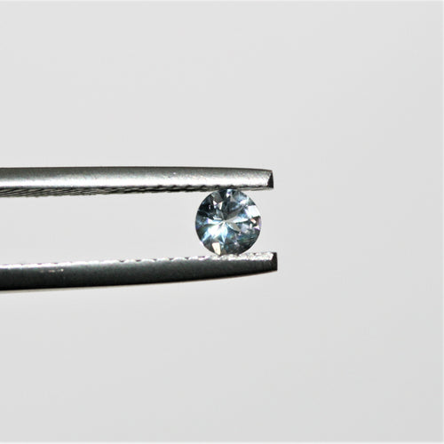 Lot de 12 pierres d'aigue-marine rondes à facettes de 4 mm.