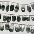 Perles en quartz opale facettées de 20 x 12 mm (environ) - Longueur du fil : 20 cm
