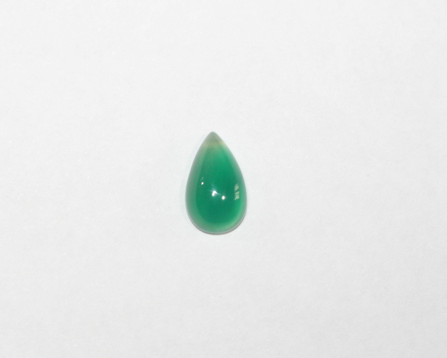 10Pcs Green Agate Drop Cabochon 10X6mm. (10 Pcs).