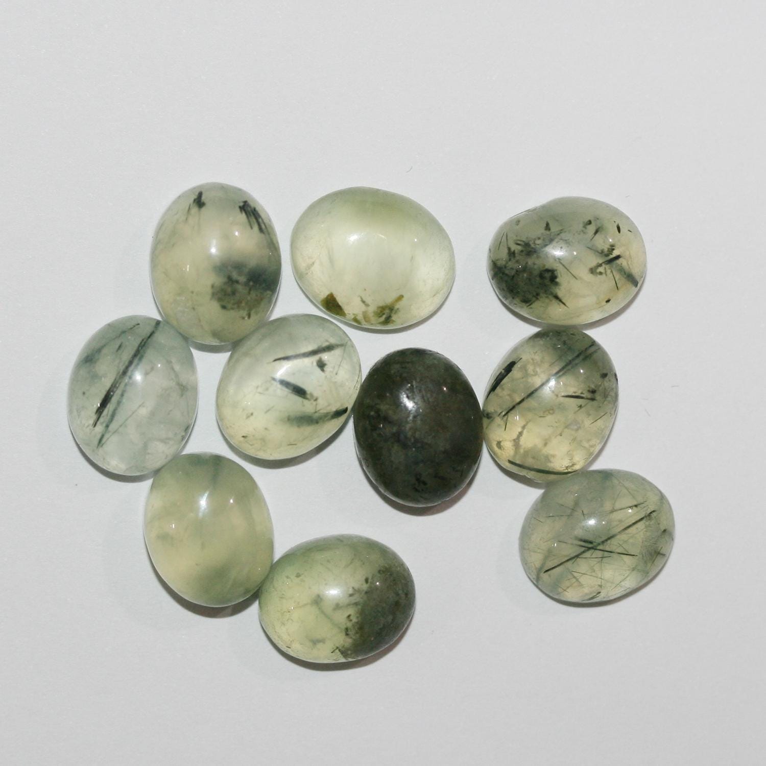 10 Pcs Lot Prehnite Oval Cabochon 12x10mm (10 pcs)