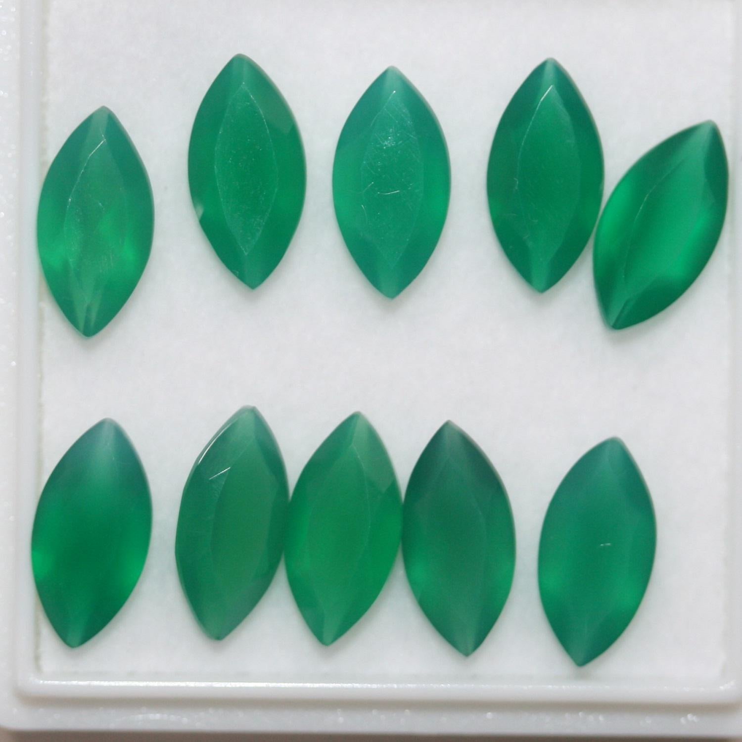 Lot de 10 pierres précieuses d'onix vert taillées en marquise, 12 x 6 mm. - Pierres précieuses de qualité supérieure, vente en gros.