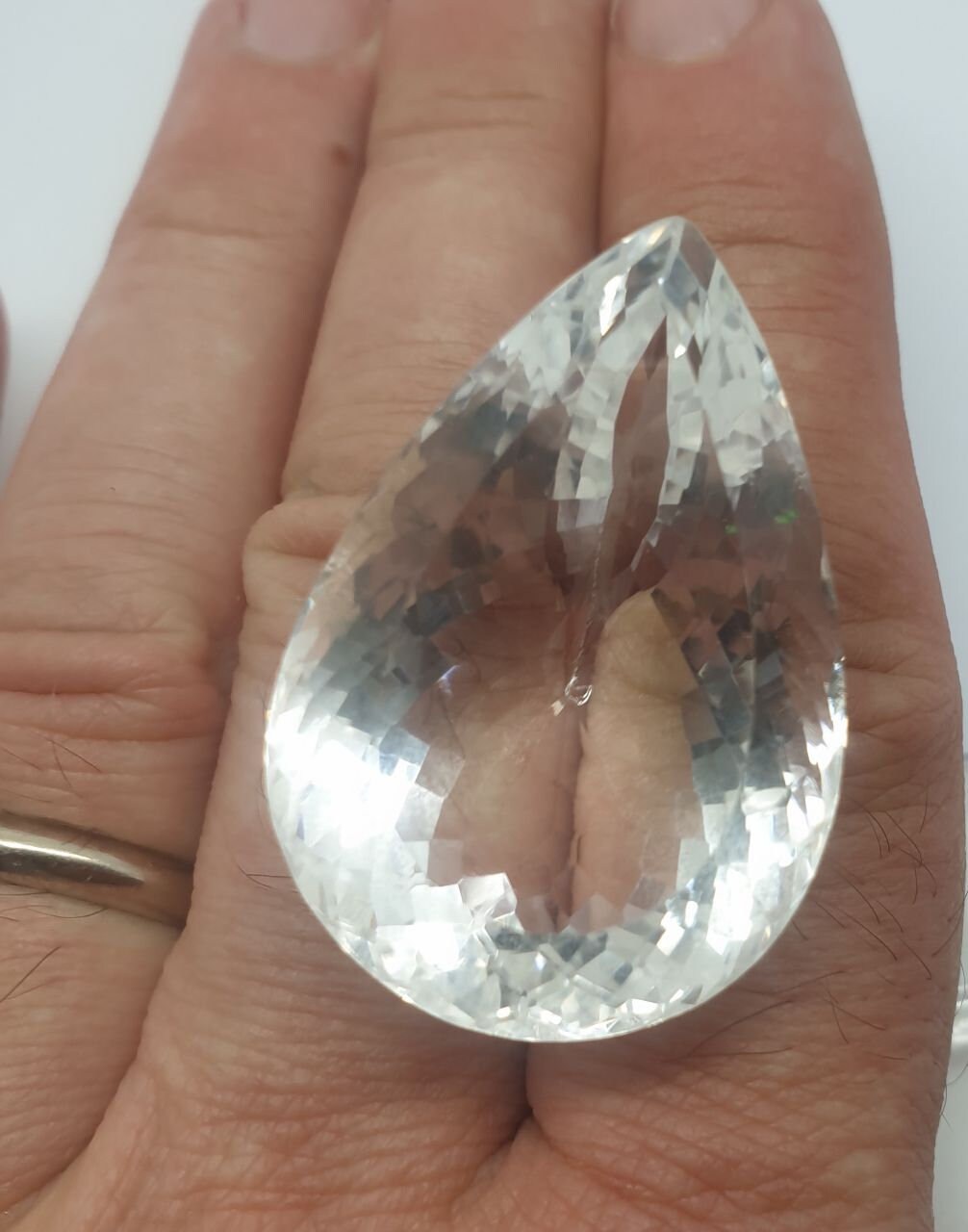 105.2ct  Huge AAA  Natural Rock Crystal Quartz Faceted Pear Drop  37.7x25.9x20.4mm - Natural Quartz- Natural Gemstone