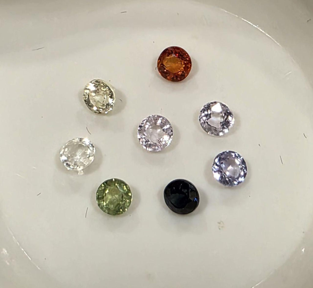 Lot de saphirs multicolores à facettes rondes de 2,8 à 3 mm (8 pièces) - Pierres précieuses en vrac - Prix de gros - Gemmes naturelles