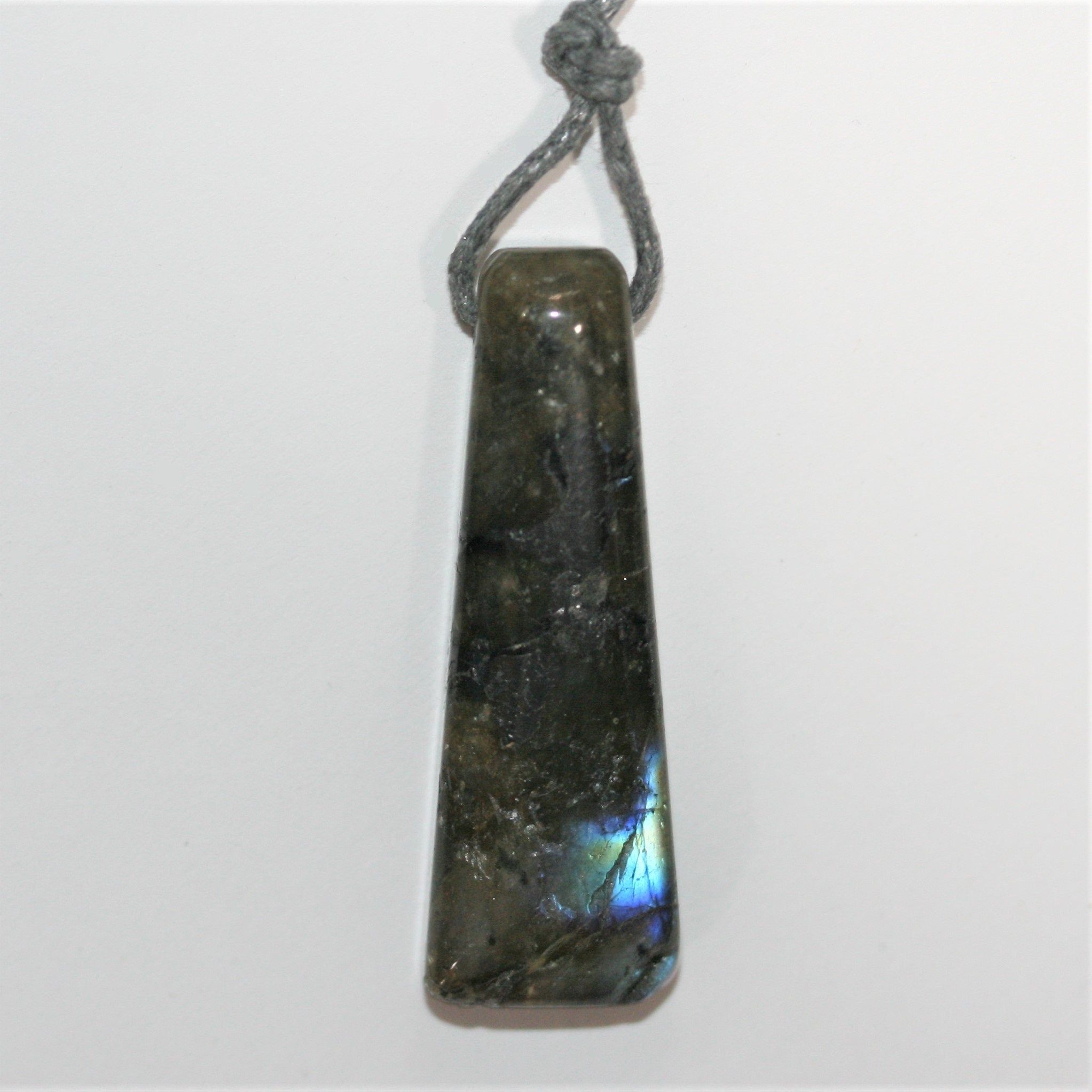 Pendentif rectangulaire en labradorite, environ 45 x 17 mm (différents styles et tailles disponibles).