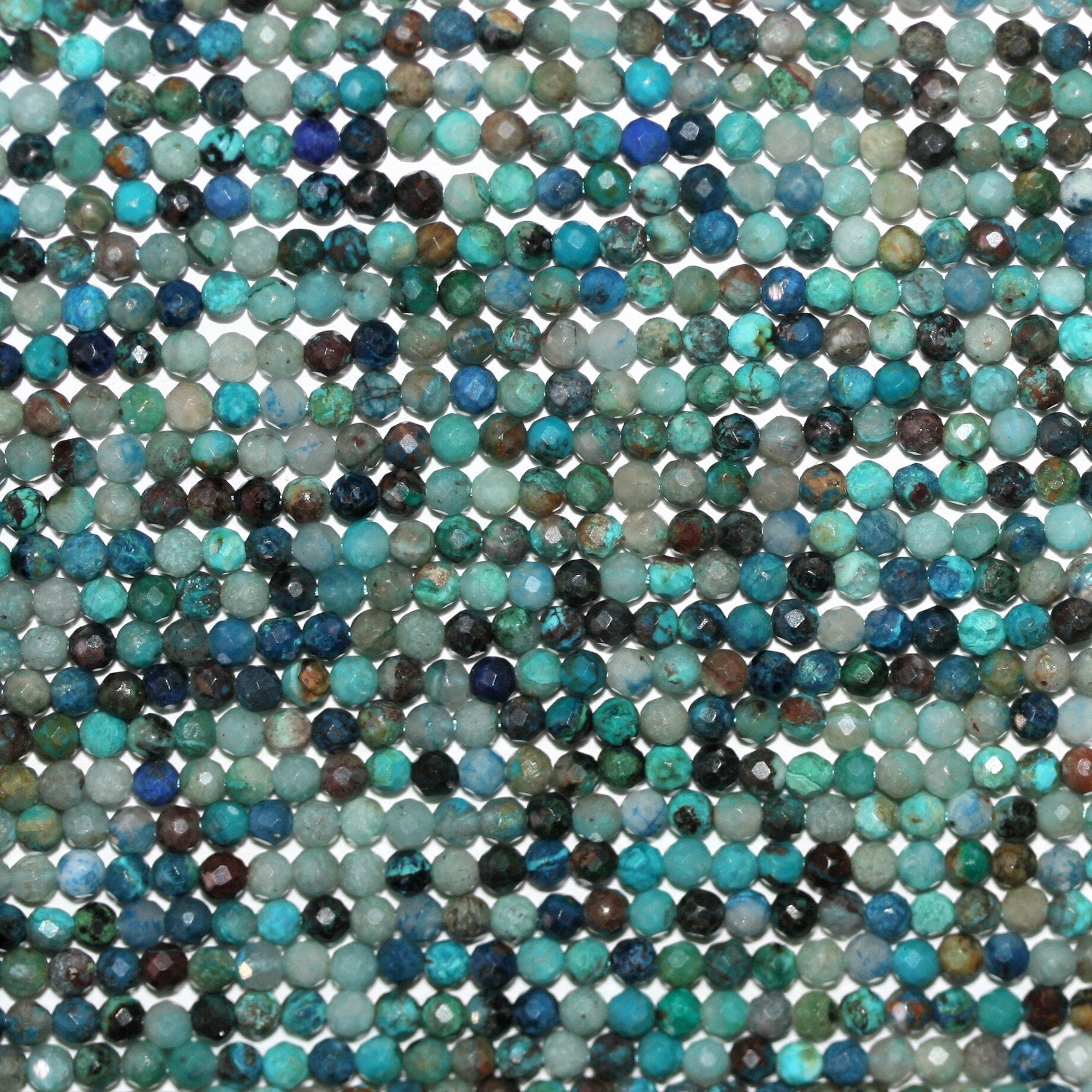 Cuentas redondas facetadas de turquesa de 16" (2,5 mm) - Hilo de 40 cm