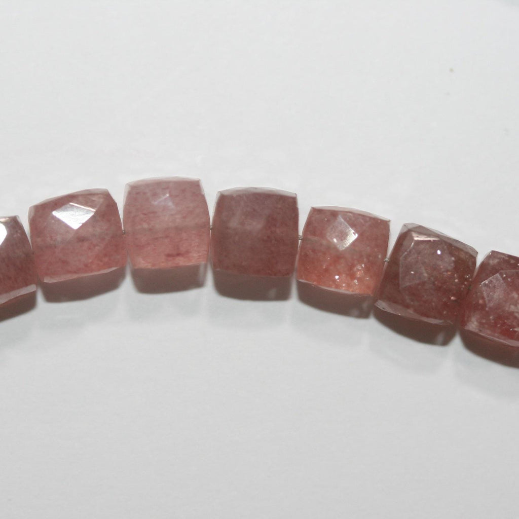 Cuentas cúbicas facetadas de cuarzo cereza de 8" (65 mm) - Hilo de 20 cm - Artículo 14937