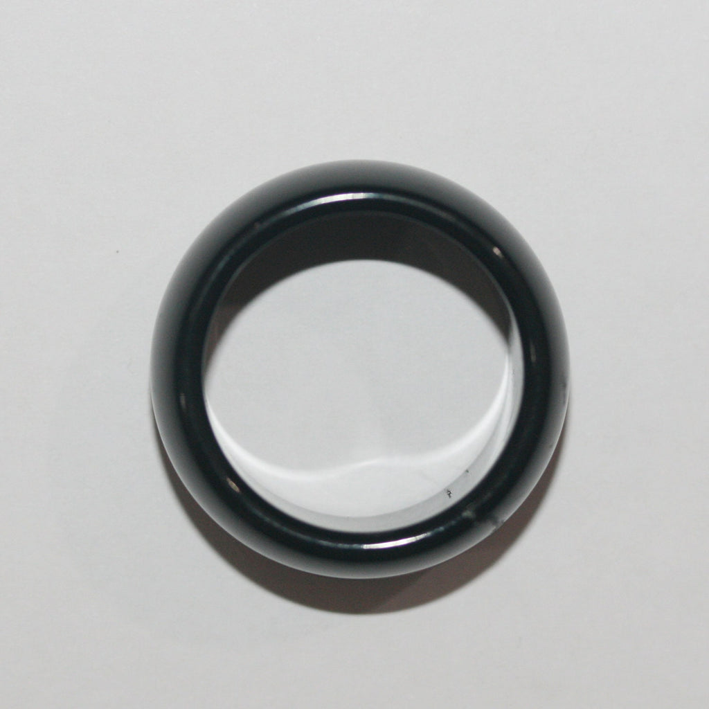 Pendentif créole lisse en onyx 27x12mm.