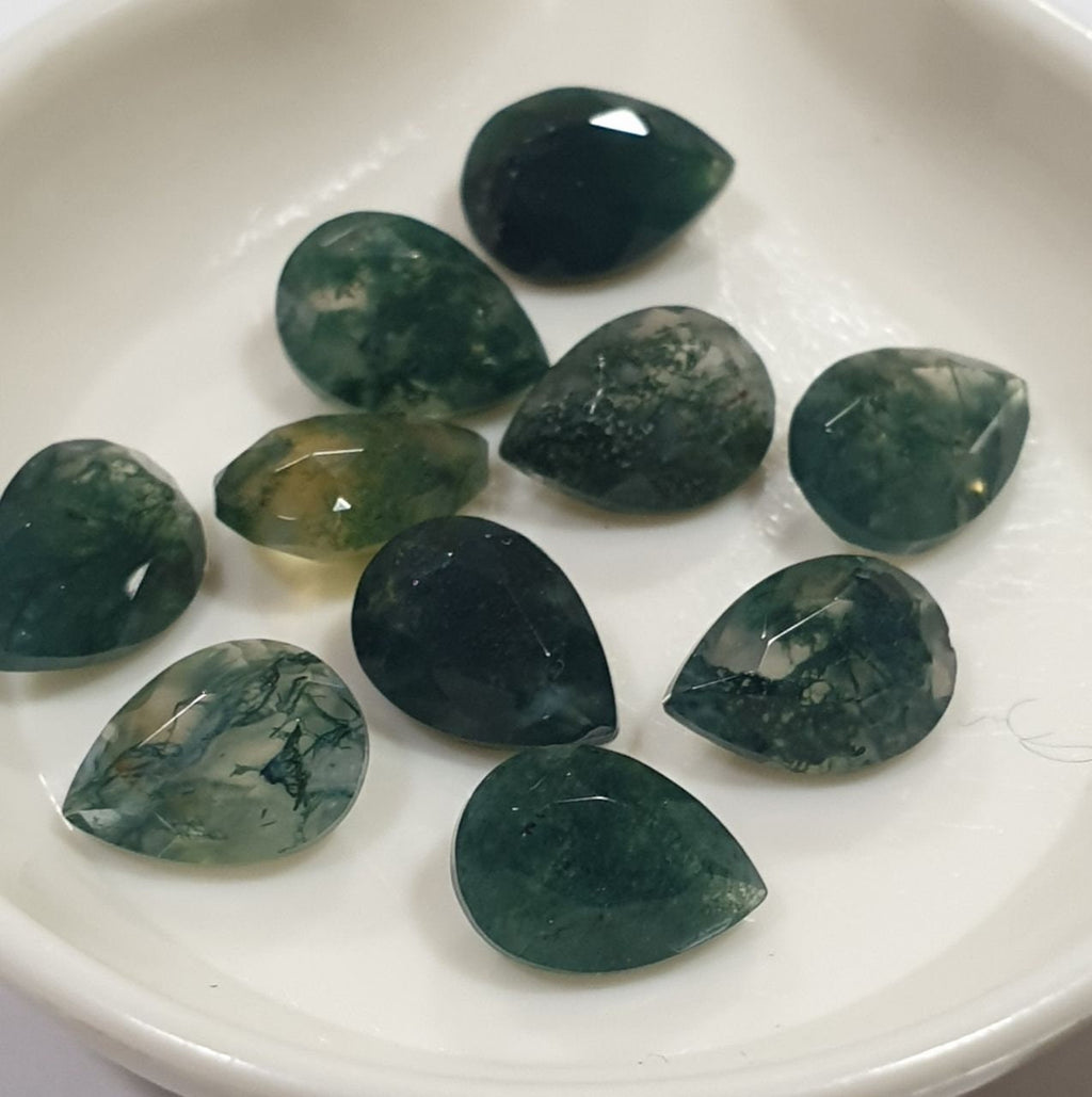 10 Pcs Lot  Moss Agate  5x7mm Faceted Pear Shape Pointed Back  . Natural Stone-Untreated Stone