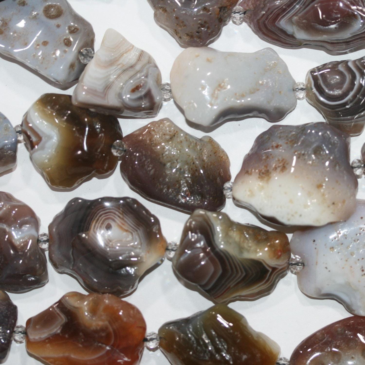 Cuentas irregulares lisas de ágata de Santa Botsuana de 40 cm - Hilo de 40 cm - Artículo 14760