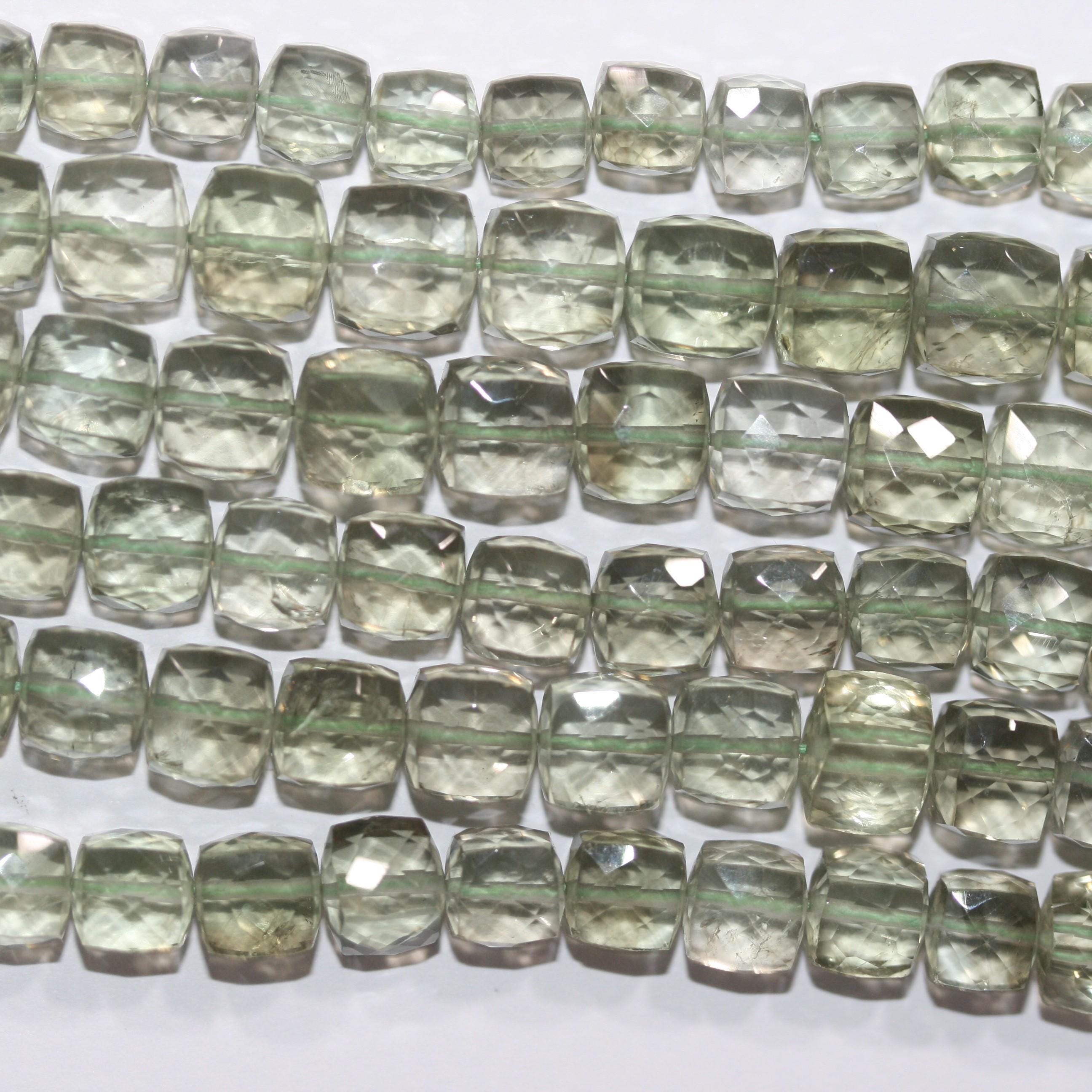 Perles cubiques à facettes en prasiolite de 8 pouces (environ 7-8 mm) - Longueur du fil : 21 cm.