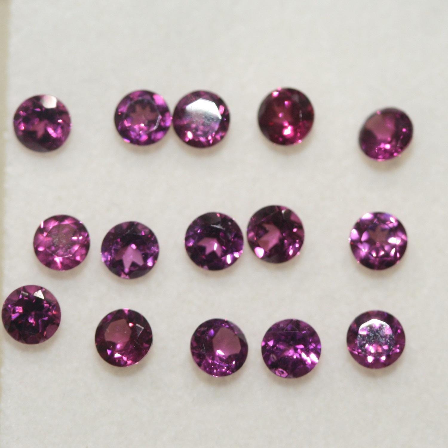 Lote de Granate Rodolita Redonda Facetada 4mm.-(15Pcs)