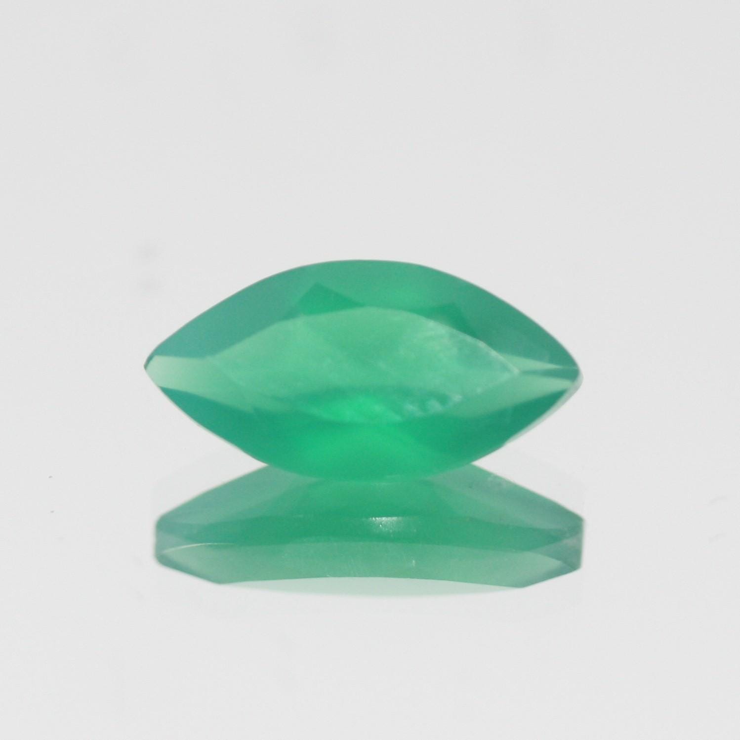 Lot de 10 pierres précieuses d'onix vert taillées en marquise, 12 x 6 mm. - Pierres précieuses de qualité supérieure, vente en gros.