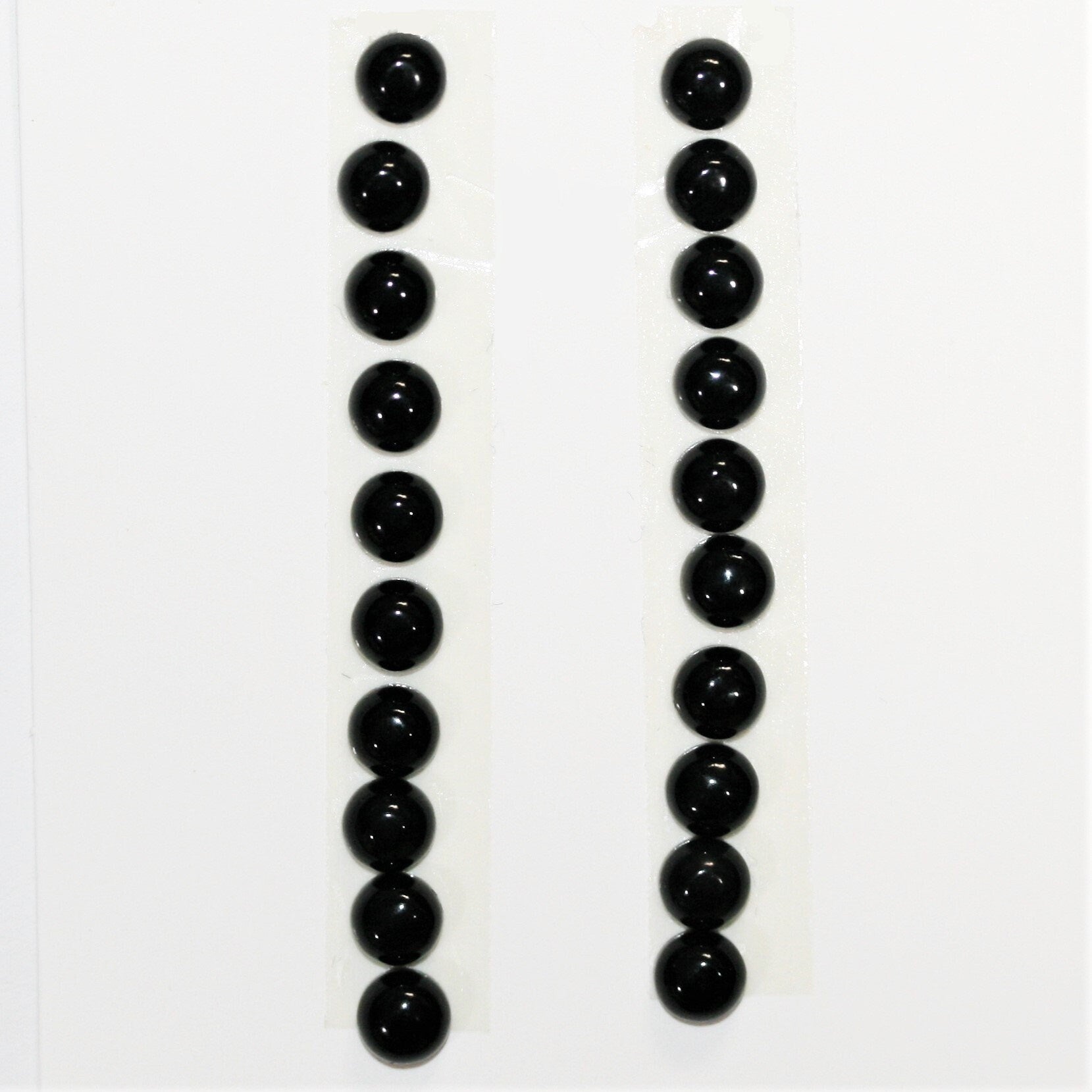 Onyx Smooth Round Cabochon 5mm. (20 Pieces)