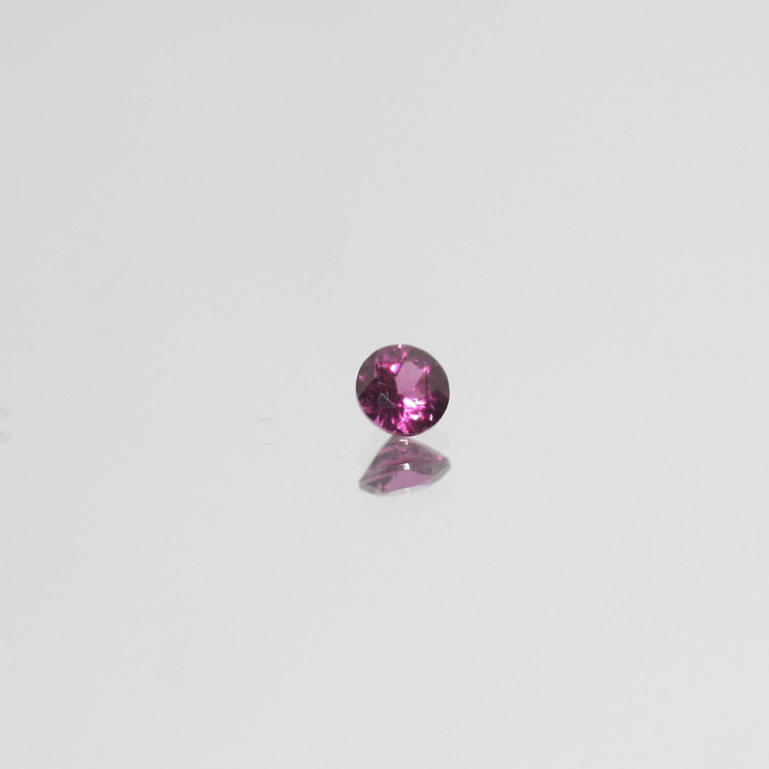 Lot de grenat rhodolite rond à facettes 3,5 mm (5 ct).