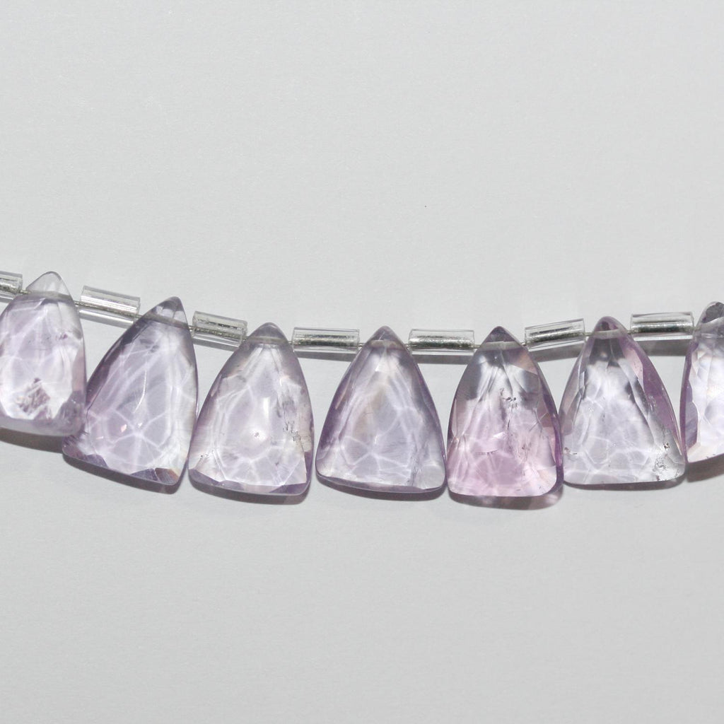 Cuentas de punta de lanza facetadas de amatista Santa de 8", 12 x 9 mm aprox. - Hilo de 21 cm.