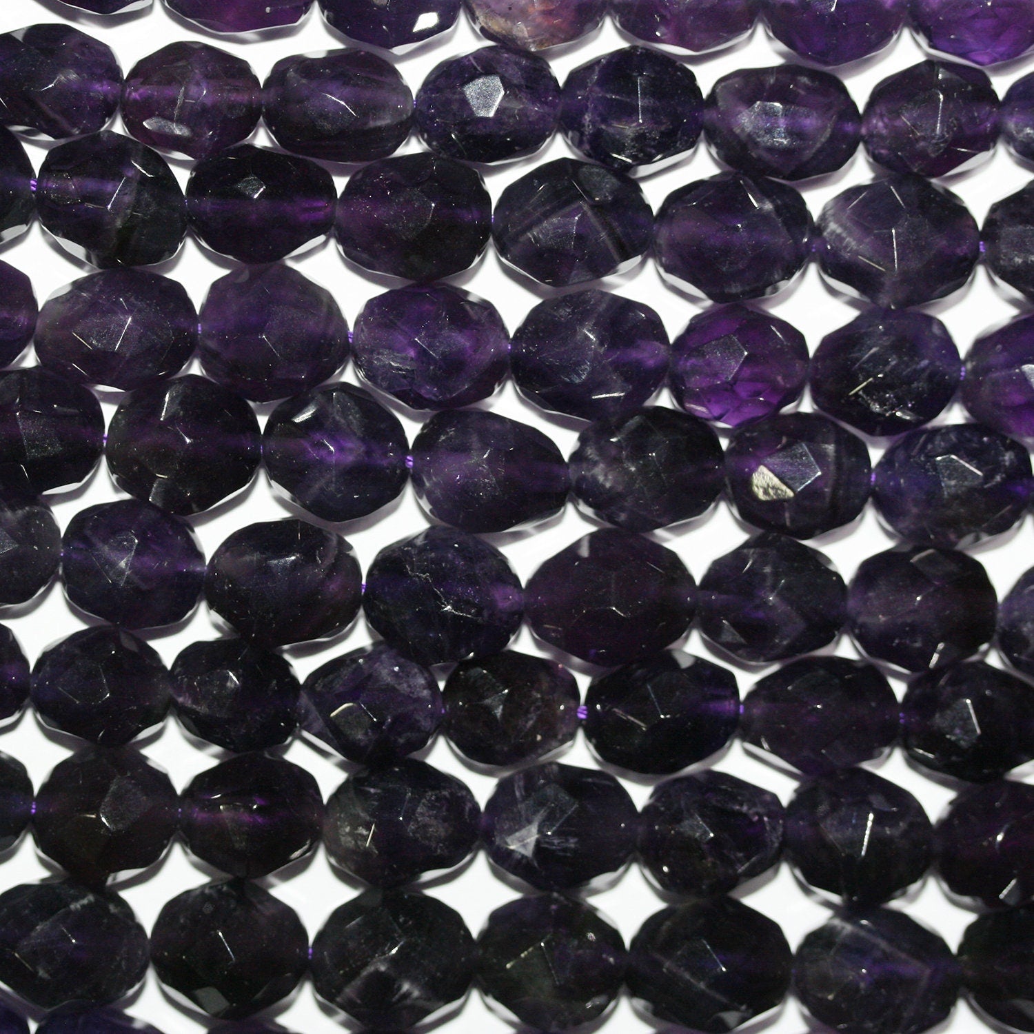 Cuentas de pepitas facetadas de amatista Santa de 16", 11 x 9 mm aprox., hilo de 40 mm.