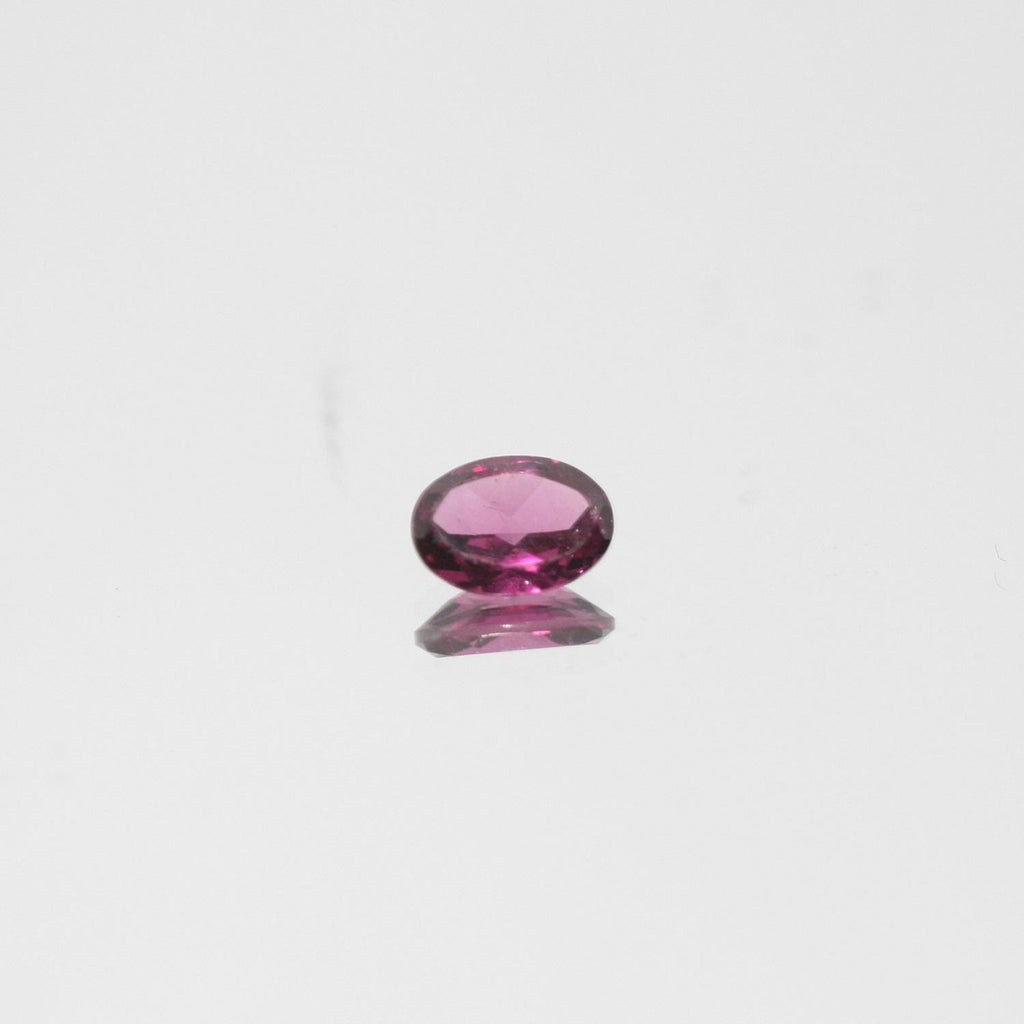 Lot de grenats rodholites ovales à facettes 7x5mm (6 pièces).