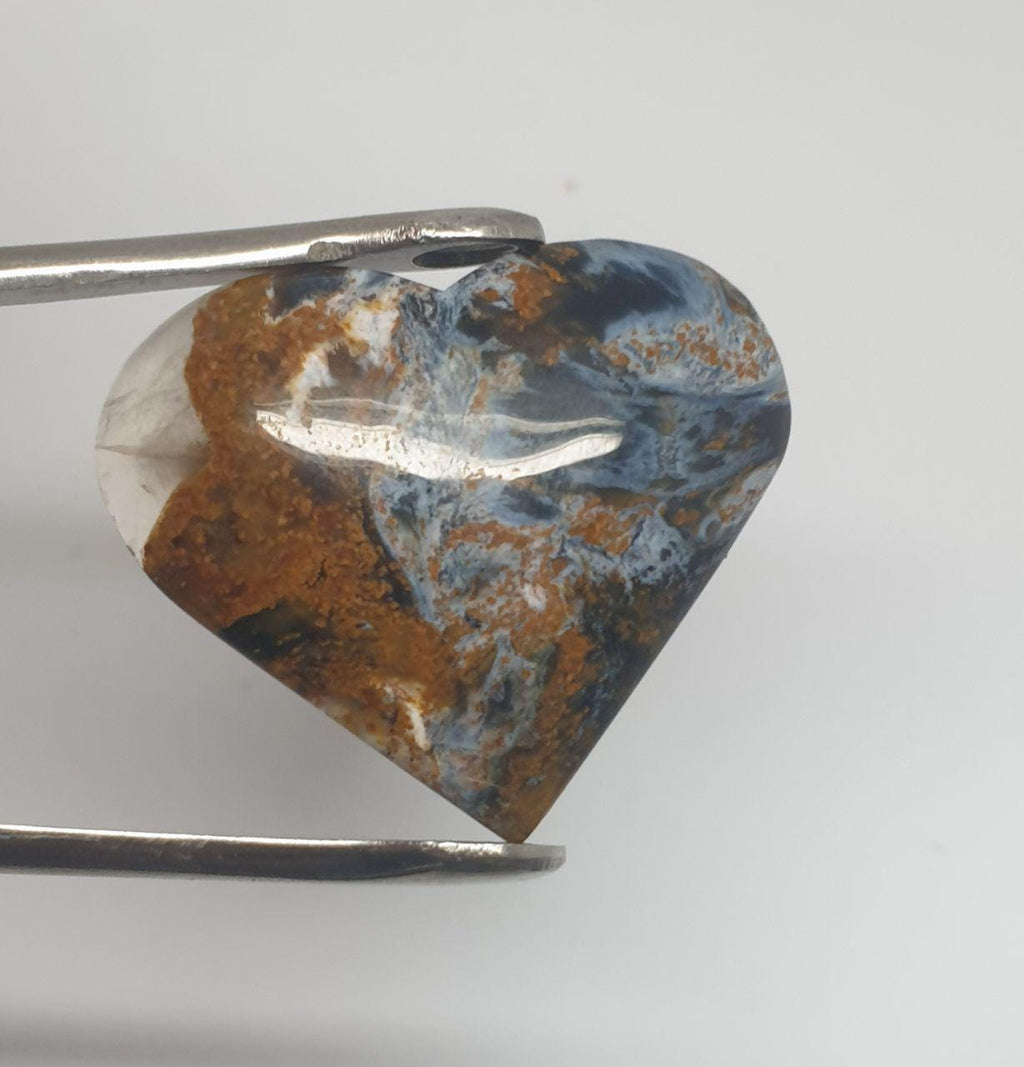 Grand cabochon en forme de cœur en jaspe pietersite, 31,5 x 27 mm - 40,56 ct - Pièce unique