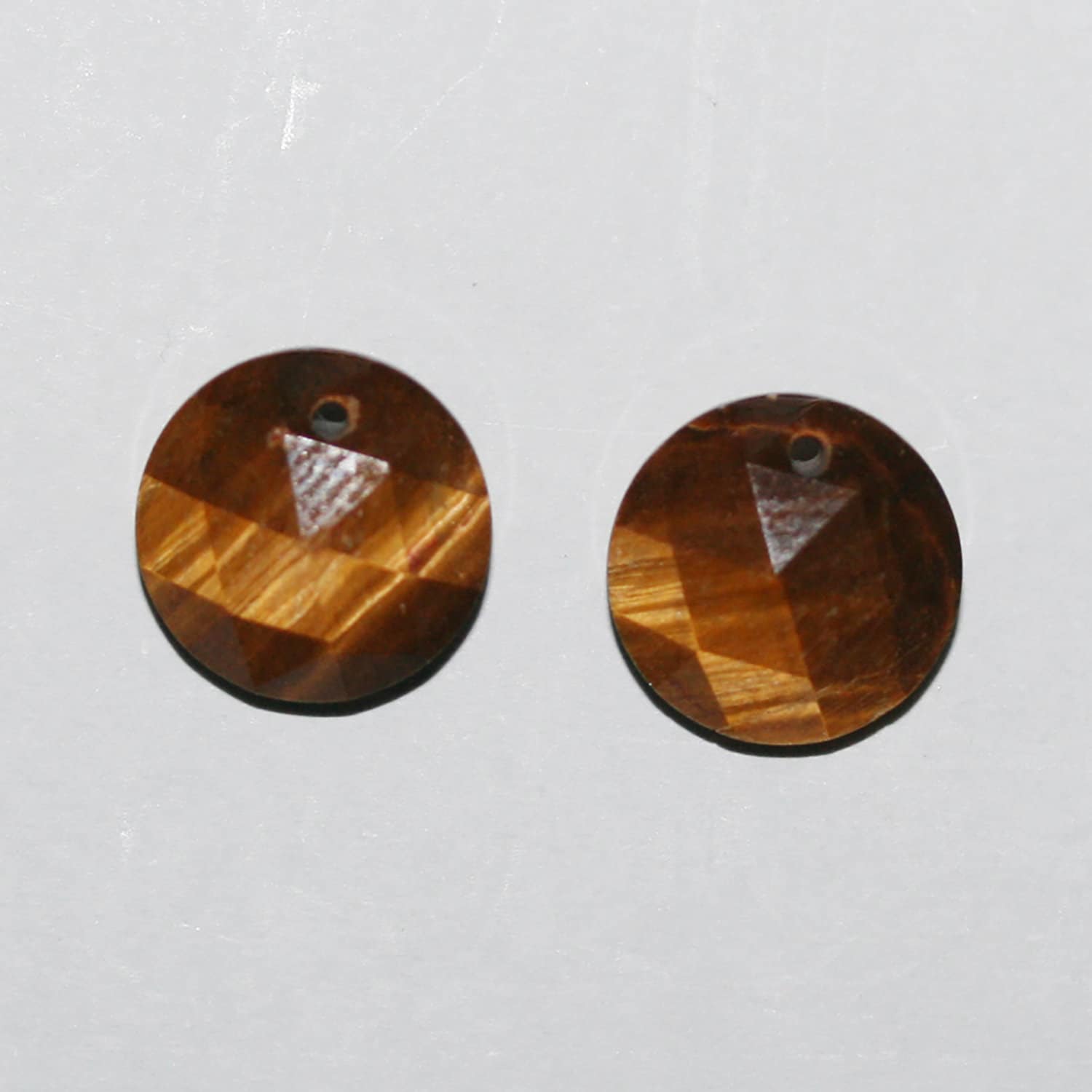 Pendentif rond à facettes œil de tigre 12 mm. (1 paire)