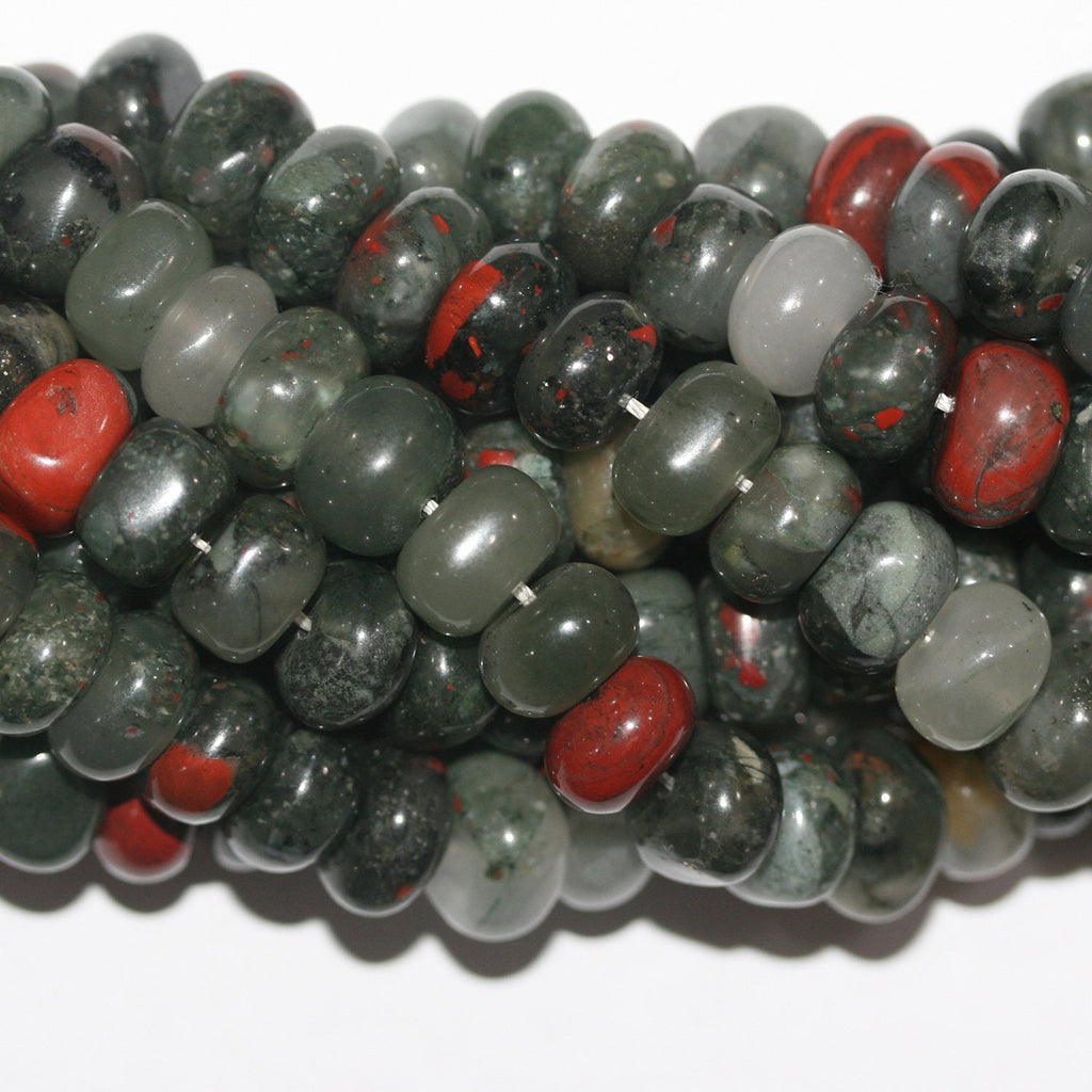 Perles rondelles lisses irrégulières en héliotrope de 15 pouces (10 x 6 mm). Longueur approximative du fil : 39 cm.