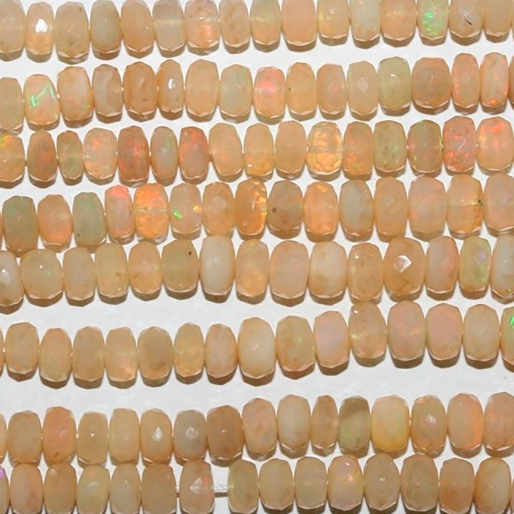 Perles rondelles à facettes graduées en opale éthiopienne St de 40 cm (16 pouces), dimensions approximatives : 4 x 2 à 6 x 4 mm. Longueur du fil : 40 cm environ.