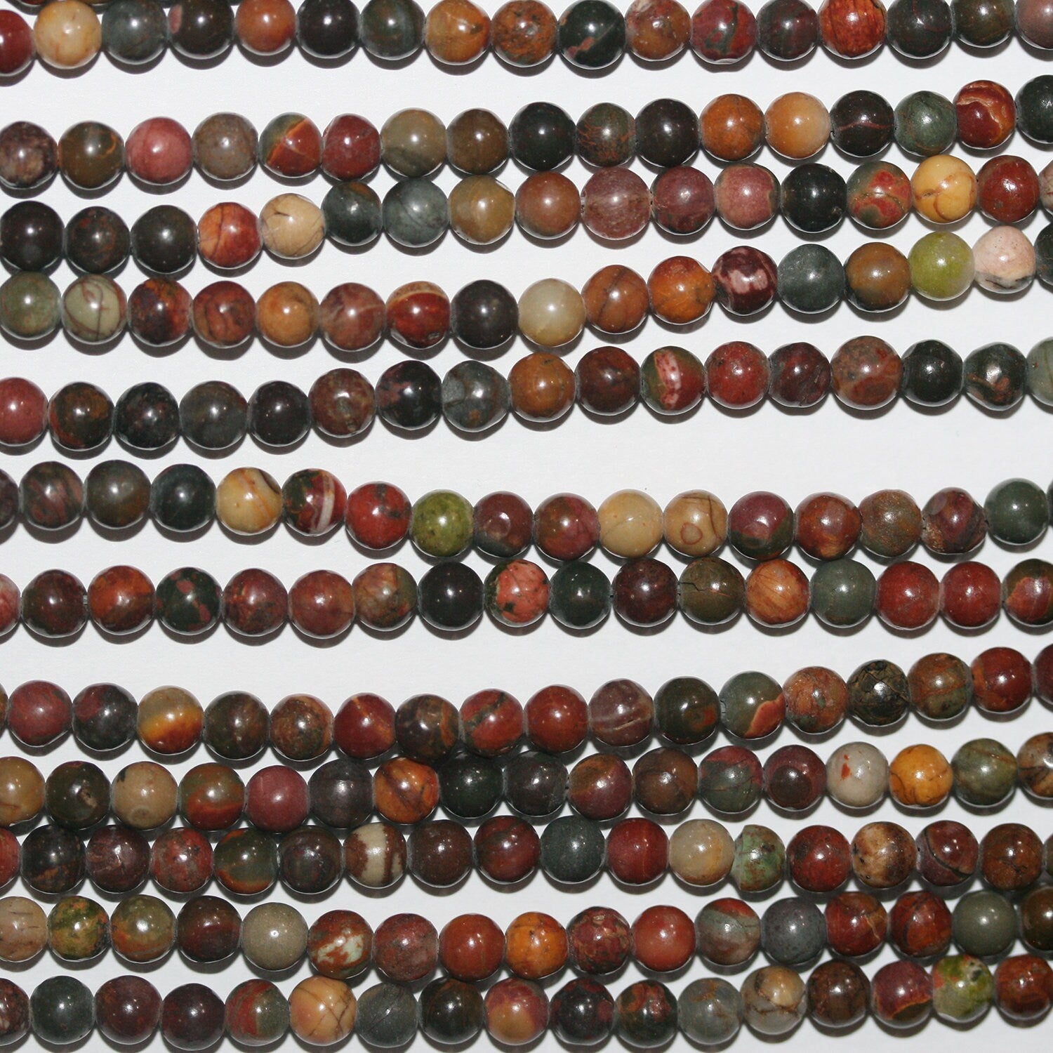 Perles rondes lisses en jaspe Saint-Picasso, 4 mm, 14 pouces (38 cm) - Fil de 38 cm