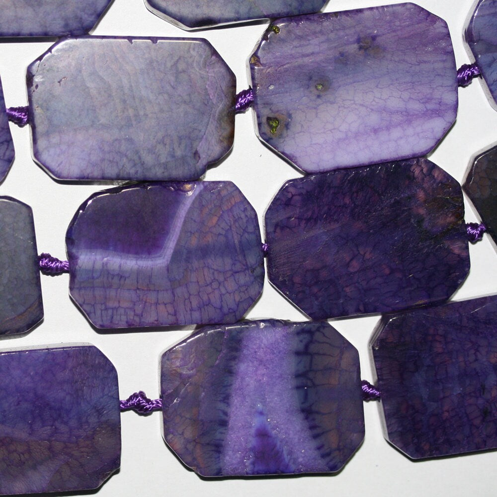 Cuentas rectangulares lisas de ágata morada de 40 cm (16"), 42 x 32 mm (aprox. - Hilo de 40 cm)
