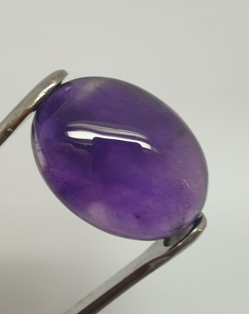 Top Quality African Amethyst Oval Cabochon 23.1x17.3x16.5mm.-(26ct).