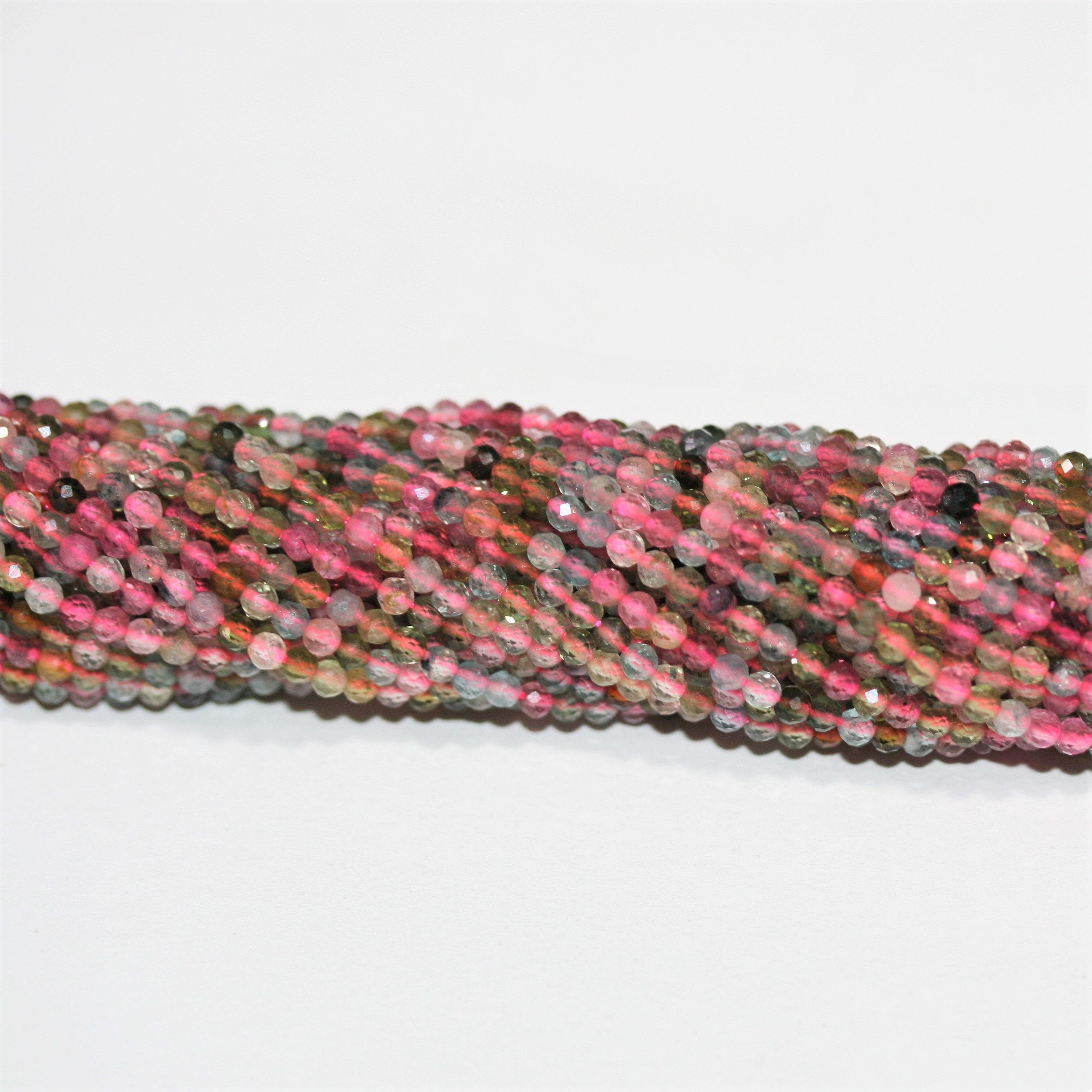 Cuentas redondas facetadas de turmalina St. de 16" de 2,5 mm - Hilo de 40 cm.