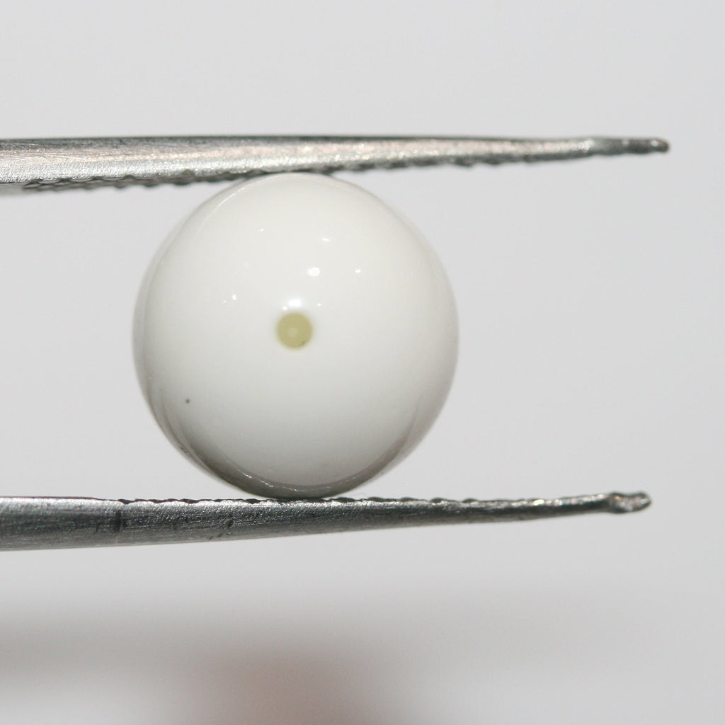 Perles rondes en agate blanche semi-percées de 10 mm (2 paires).