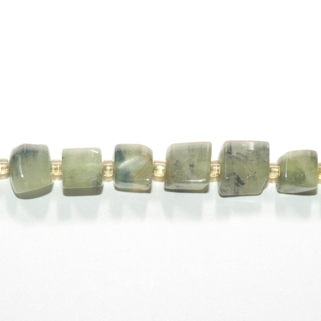 15" St Prehnite Perles Cubes Irrégulières Lisses 7-8mm.- Brin 39cm.