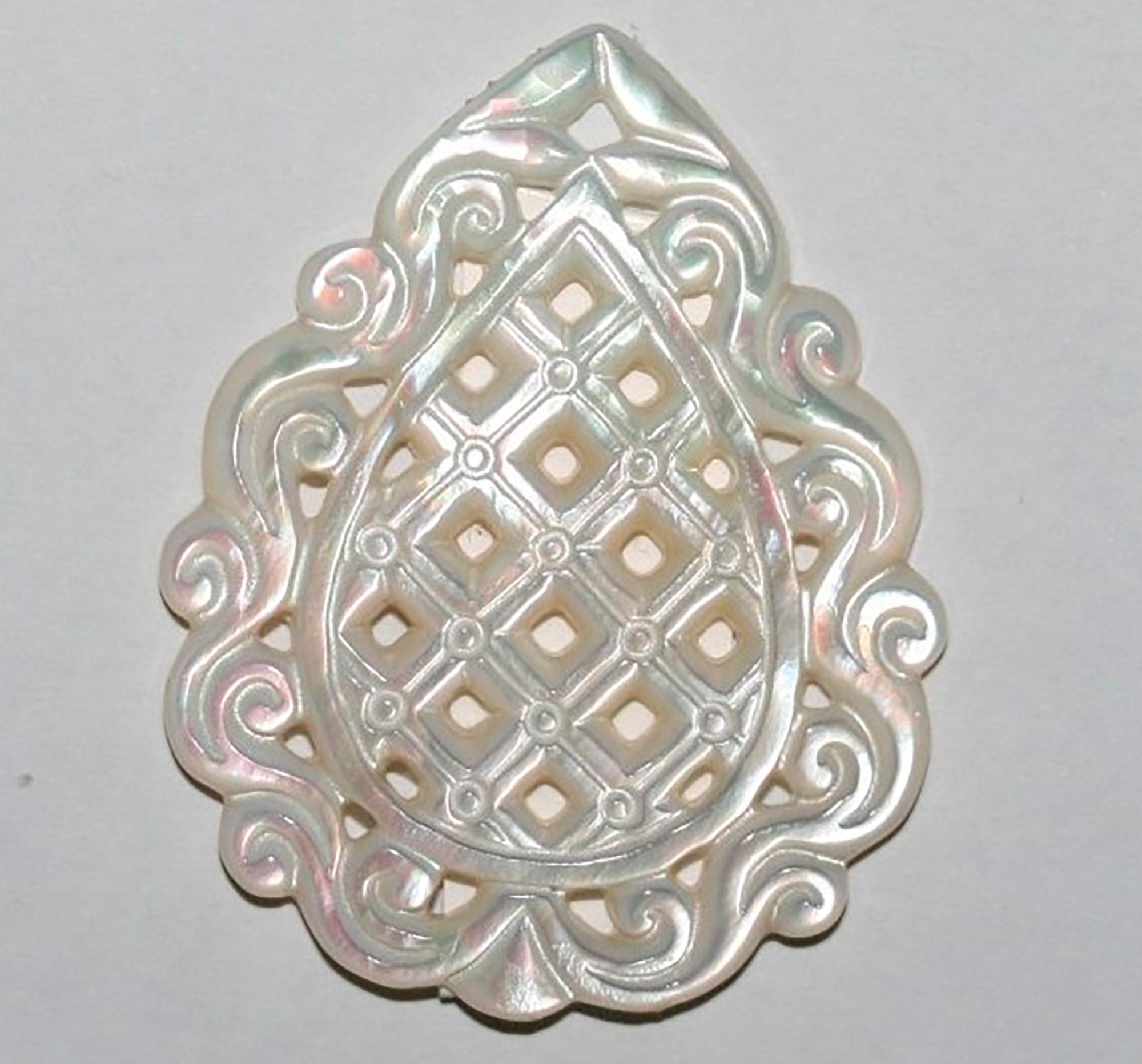 Colgante gota MOP 36x28mm.