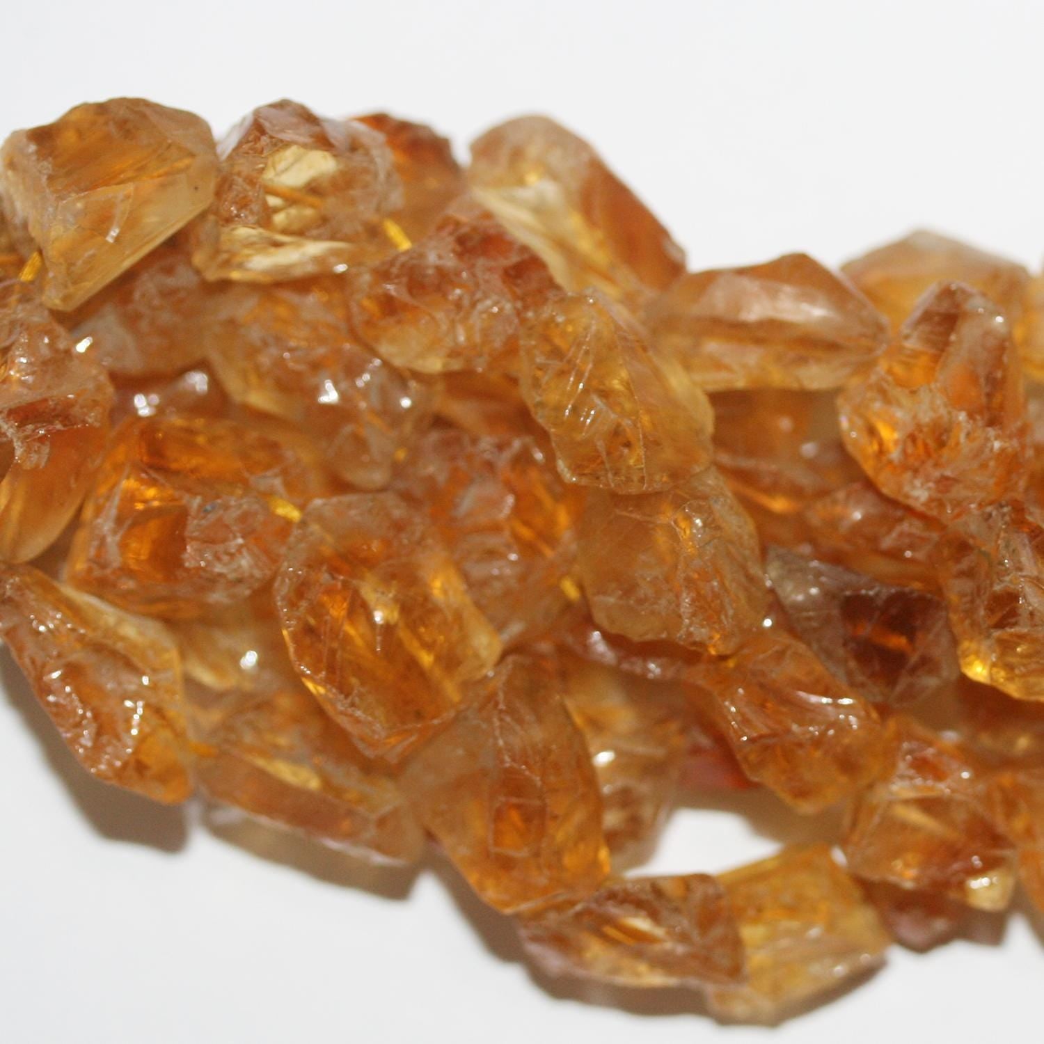 Perles de citrine St non polies, 13-18 mm environ - Longueur du fil : 38 cm