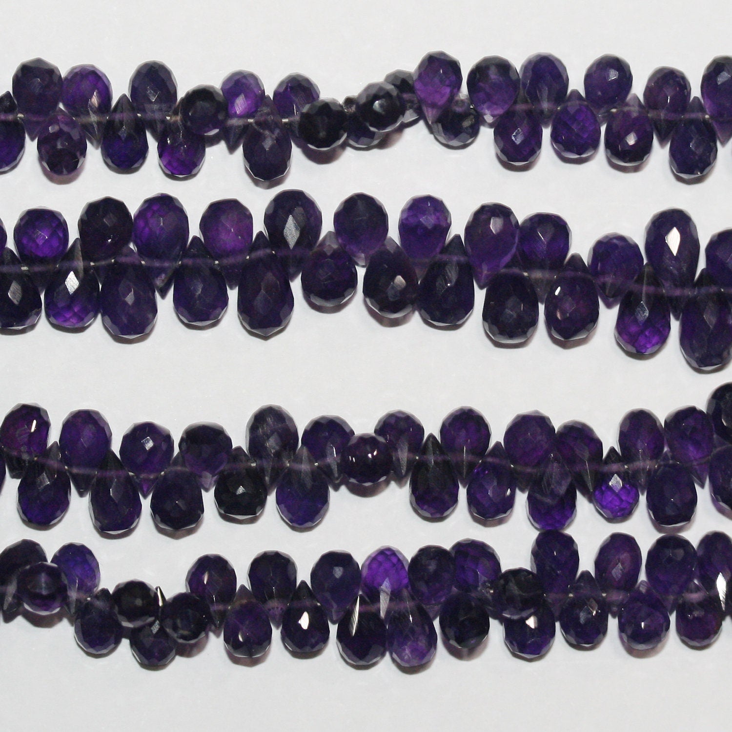 8" Cuentas Gotas Facetadas de Amatista Santa 7x5mm.-Hilo 20cm.