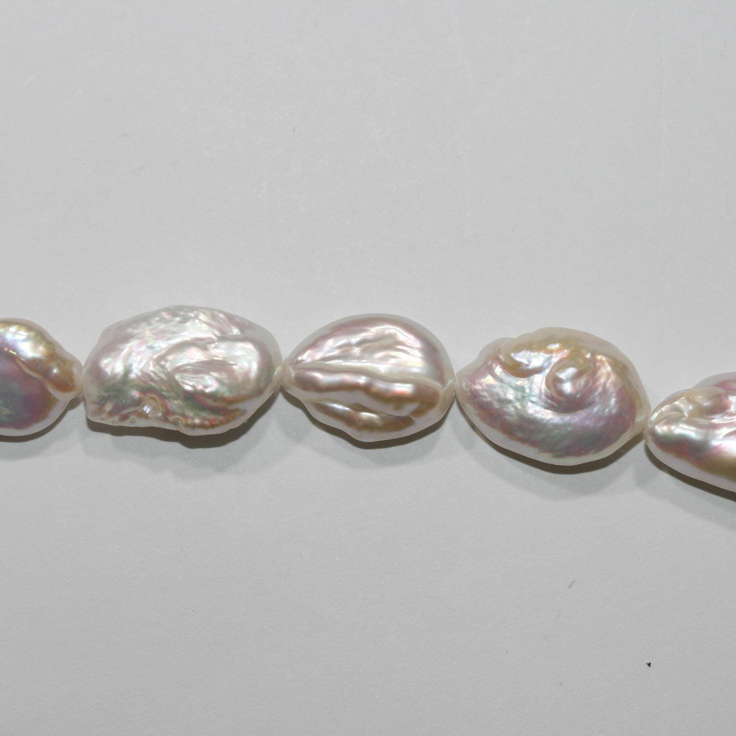 Perles baroques d'eau douce St 16" (15 x 10 mm), fil de 40 cm. - Article 14772 - Perles naturelles - Prix de gros