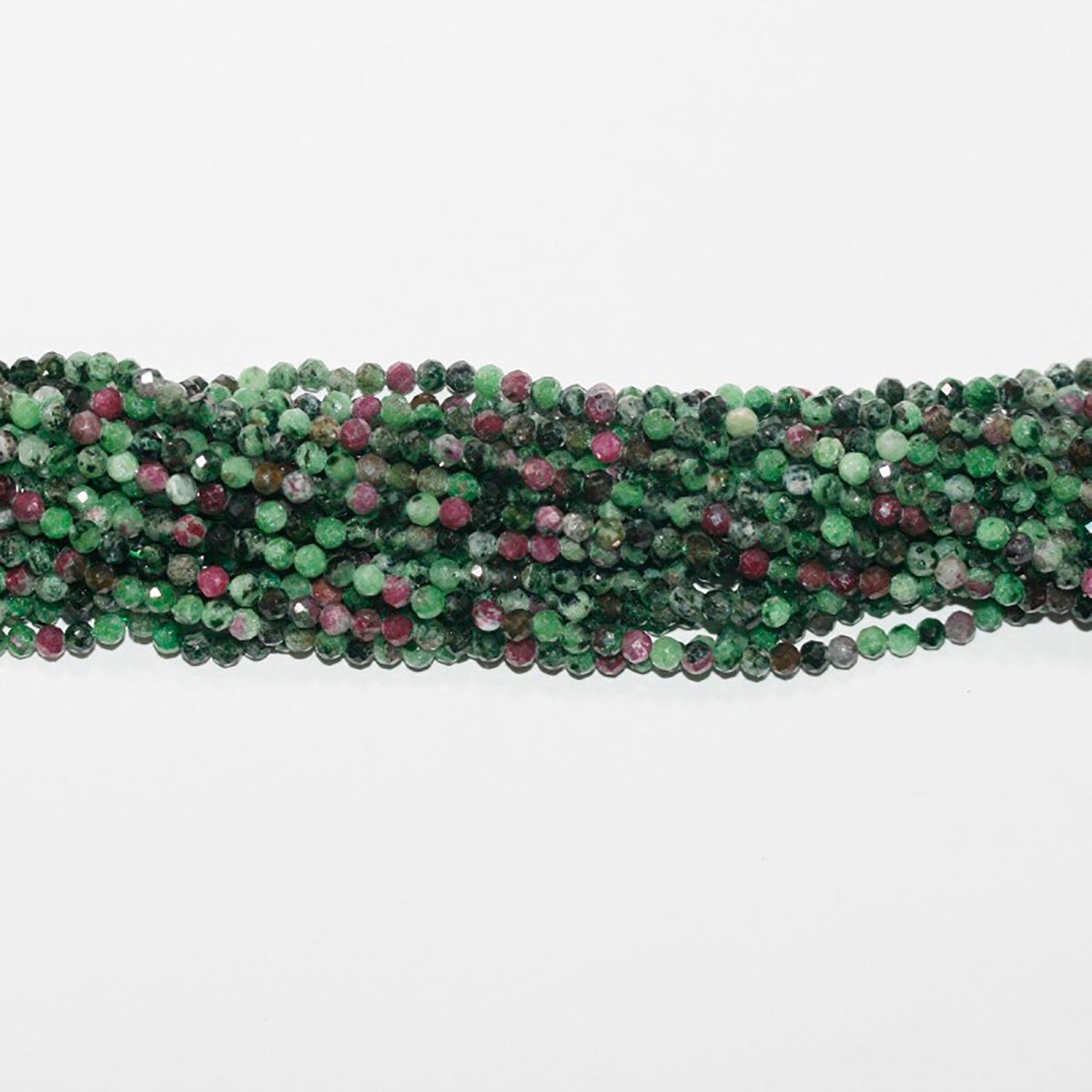 Perles rondes à facettes en zoïsite rubis St de 15 pouces, 3 mm. Fil de 38 cm.