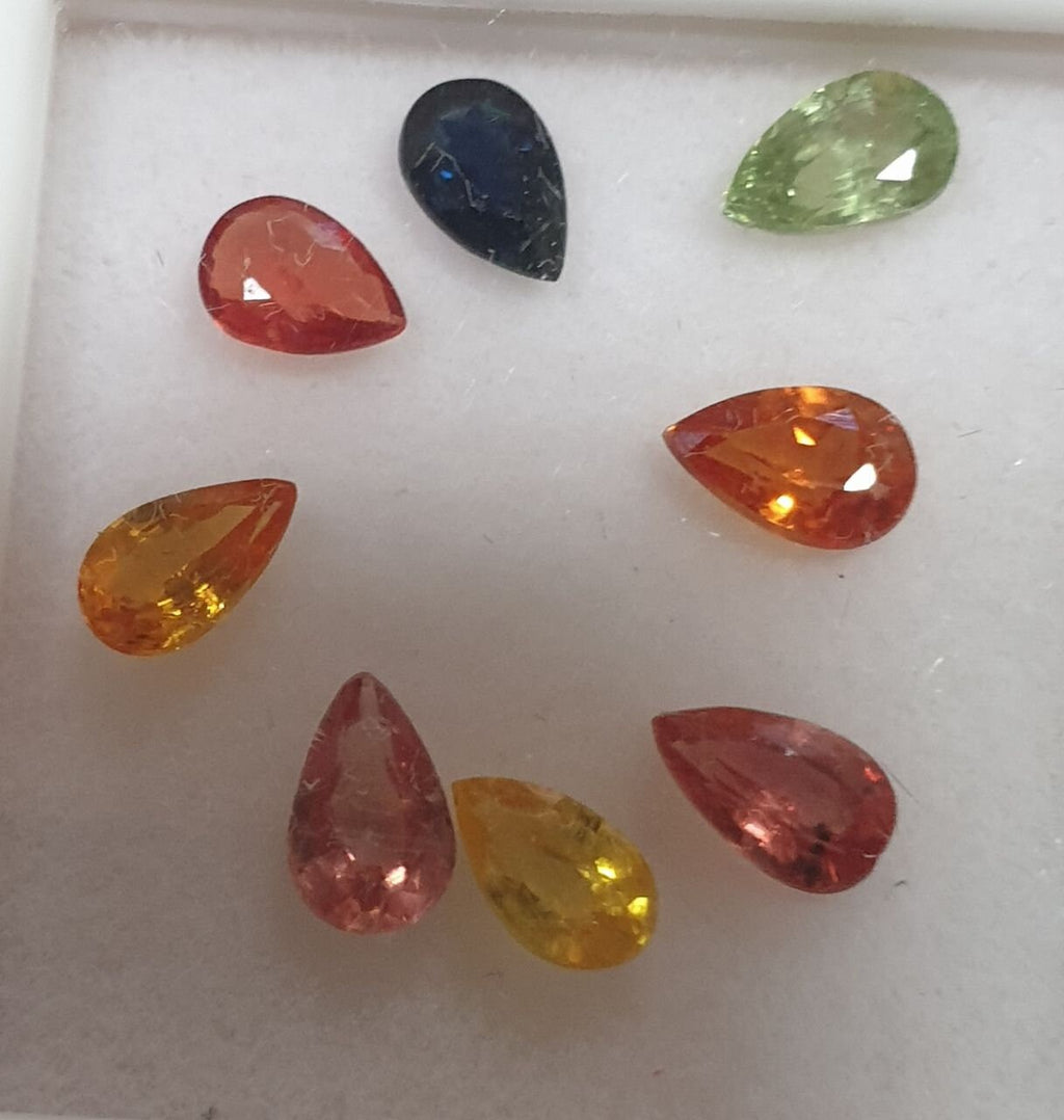 Lote de zafiros multiformatos naturales (5 x 3-3,5 mm), zafiros verdes, rosas, amarillos y naranjas - Venta al por mayor - Piedras de primera calidad