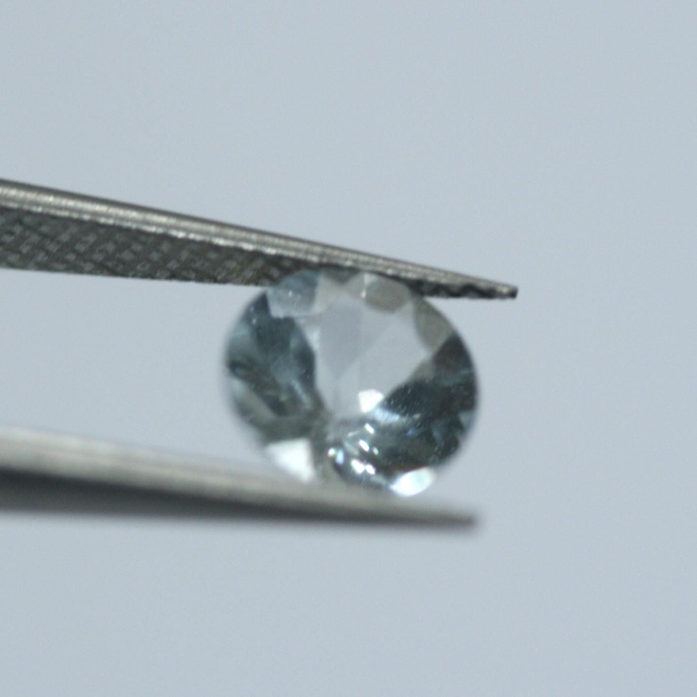 Lote de 4 Aguamarinas Redondas Facetadas de 6 mm (4 Piezas) - Piedras Preciosas al por Mayor - Piedras Talladas de Alta Calidad